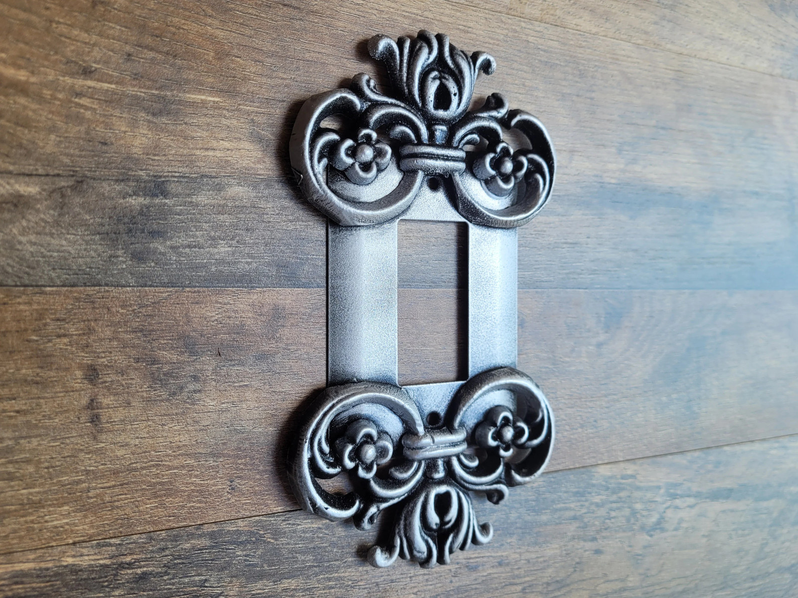 Metal Antique Silver Single Rocker One Gang Plate Cover Traditional Ornate