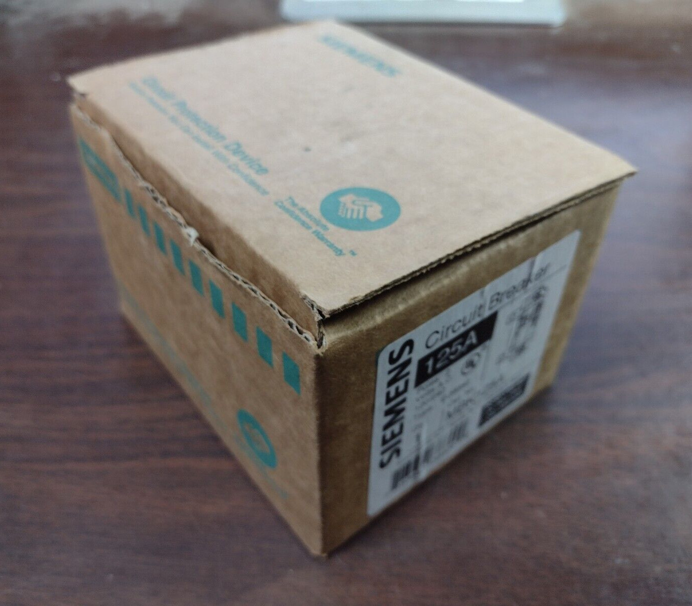 SIEMENS MBK125A MAIN CIRCUIT BREAKER 125 AMP 120/240 VAC 2-POLE NEW IN BOX