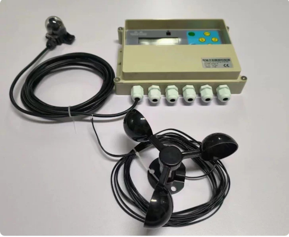 Dual-axis Solar Tracking, Automatically Orienting Toward The Sun