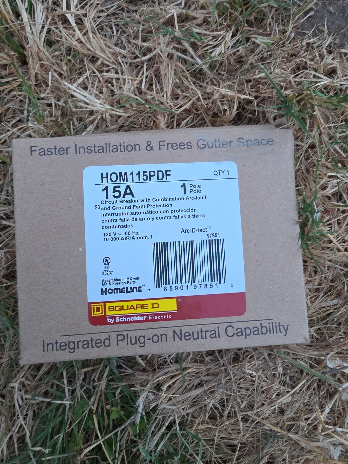 Square D Homeline HOM115PDFC Plug-On Neutral Dual Function Breaker