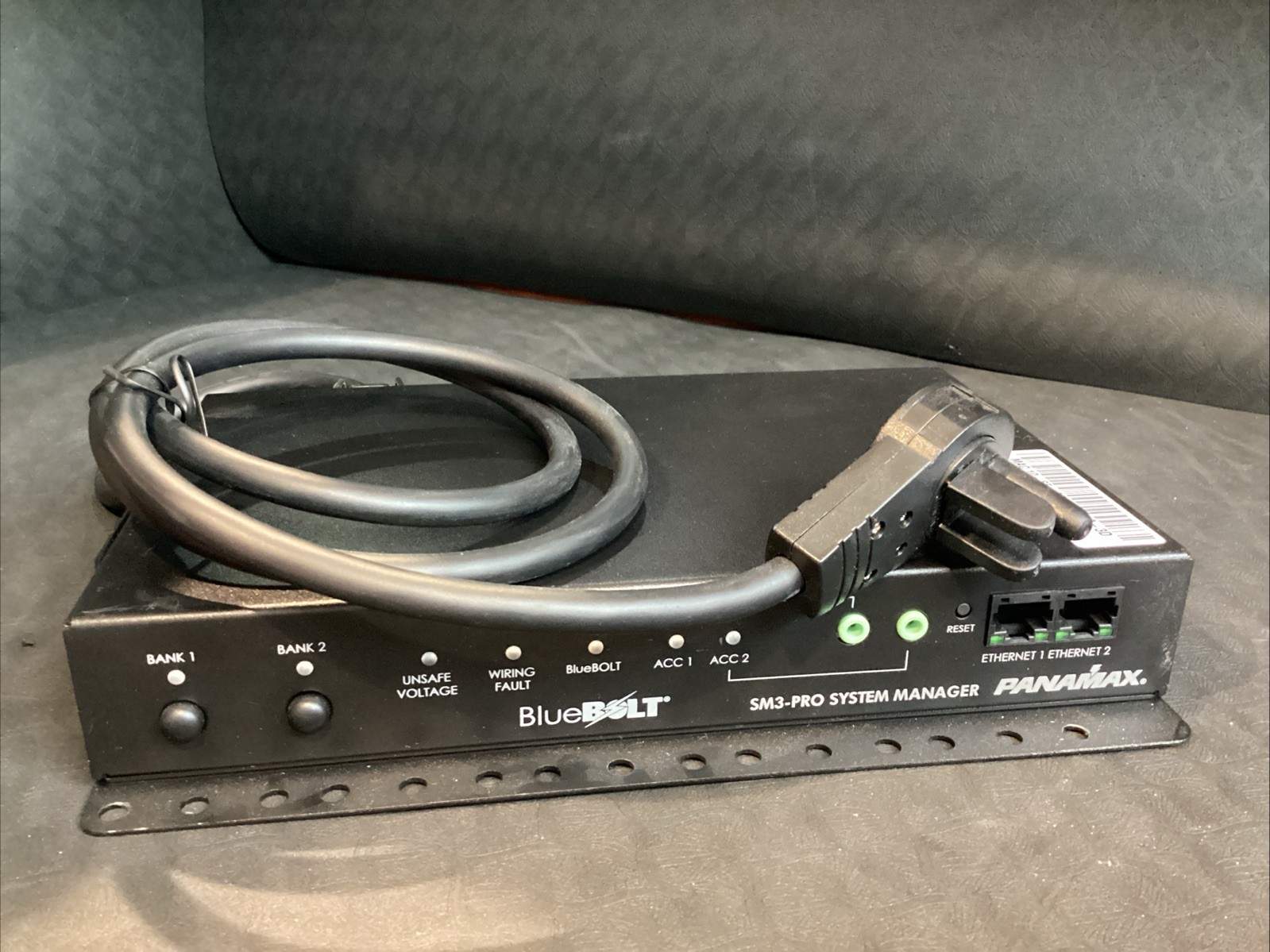 Panamax SM3-PRO BlueBolt System Manager