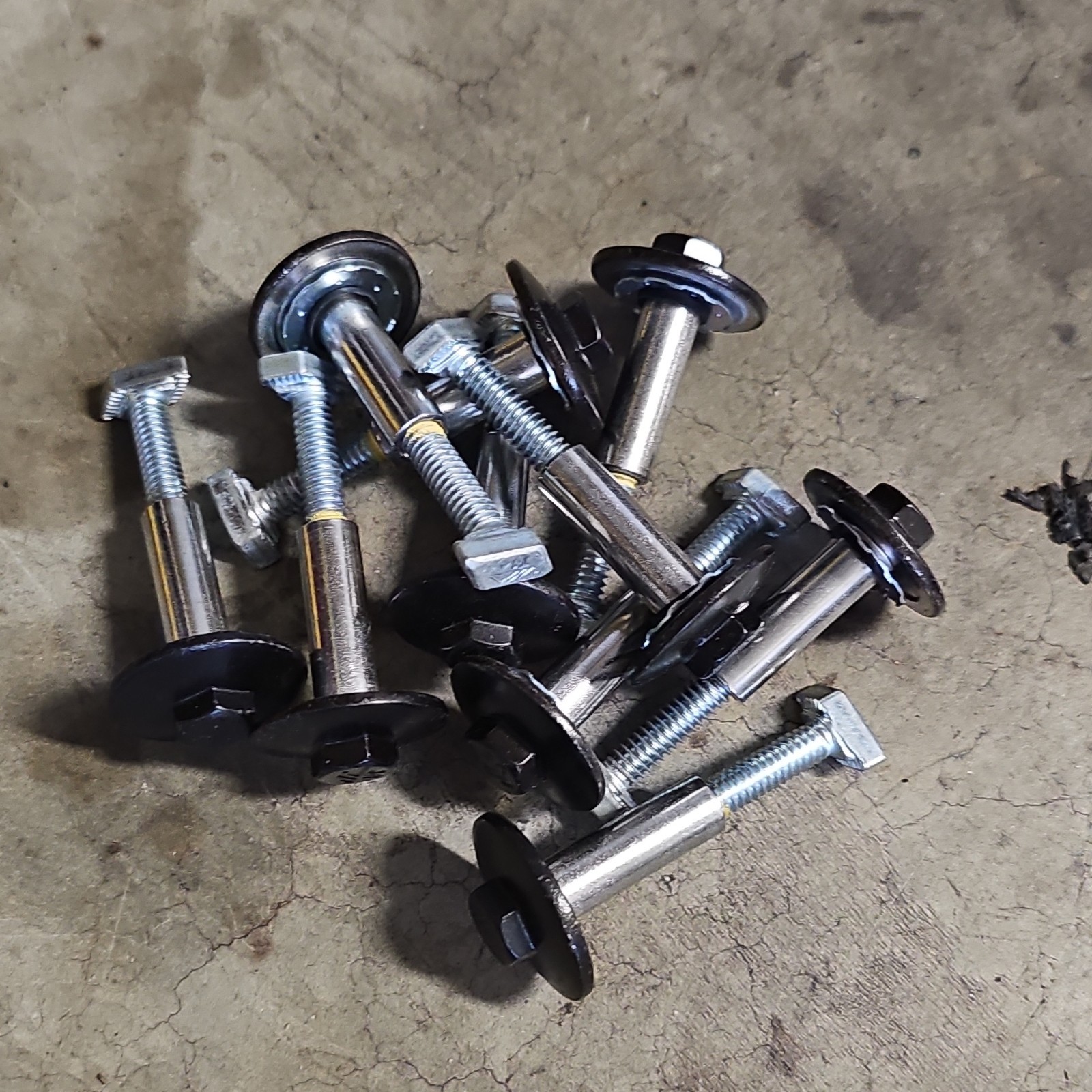 10 PCS IRONRIDGE UFO-CL-01-B1 UNIVERSAL SOLAR MODULE PANEL CLAMPS BLACK LOT