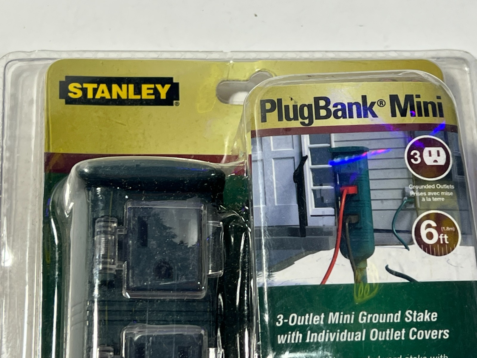Stanley PlugBank Mini 3-Outlet Ground Stake