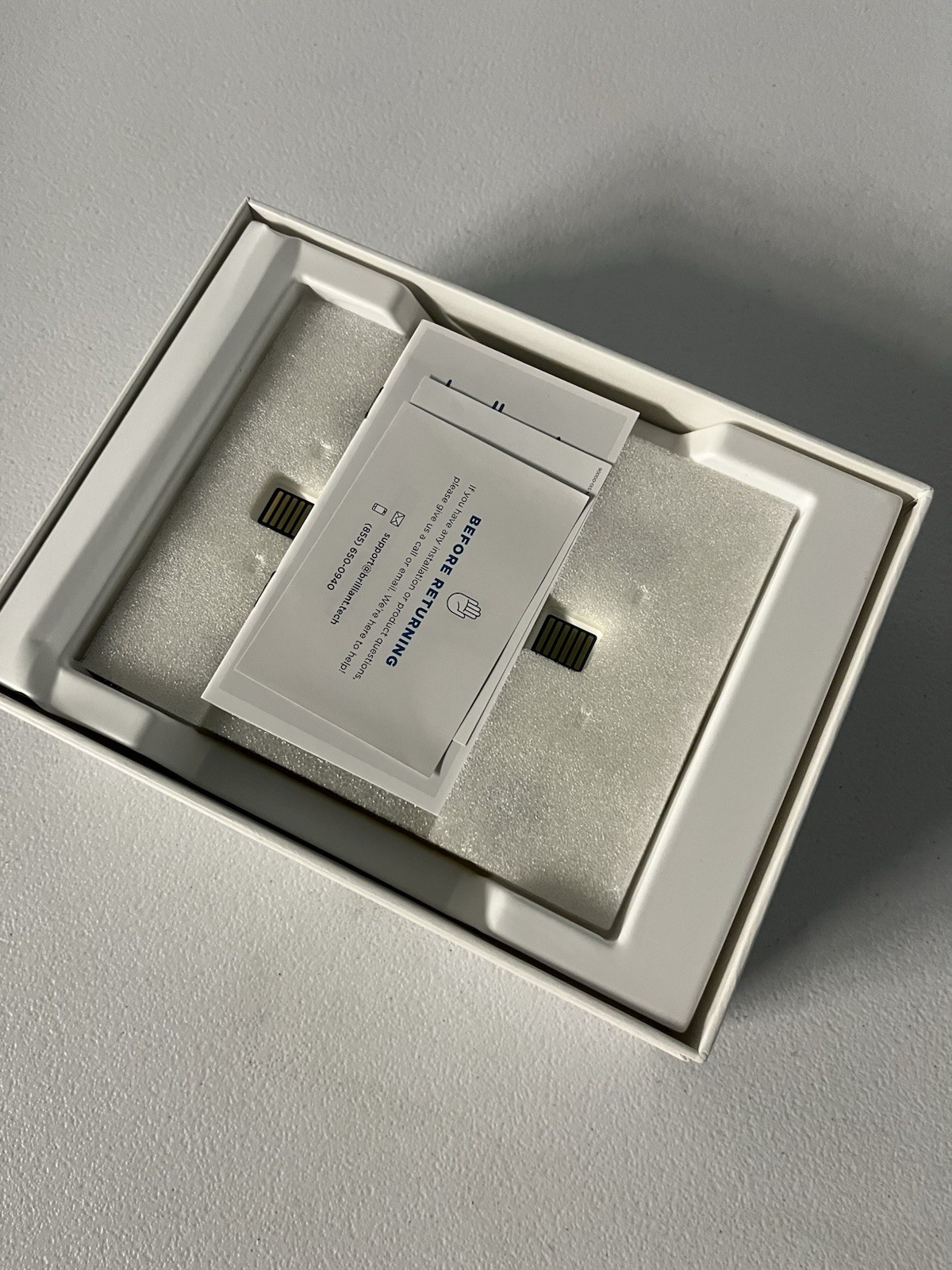 New – Brilliant F3, 3-Switch Panel Smart Home Model: BHA 120US-WH3 G3