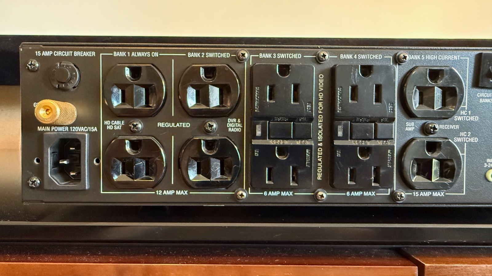 Panamax M7500-PRO Home Theater Power Management w/ RS232 Interface Card