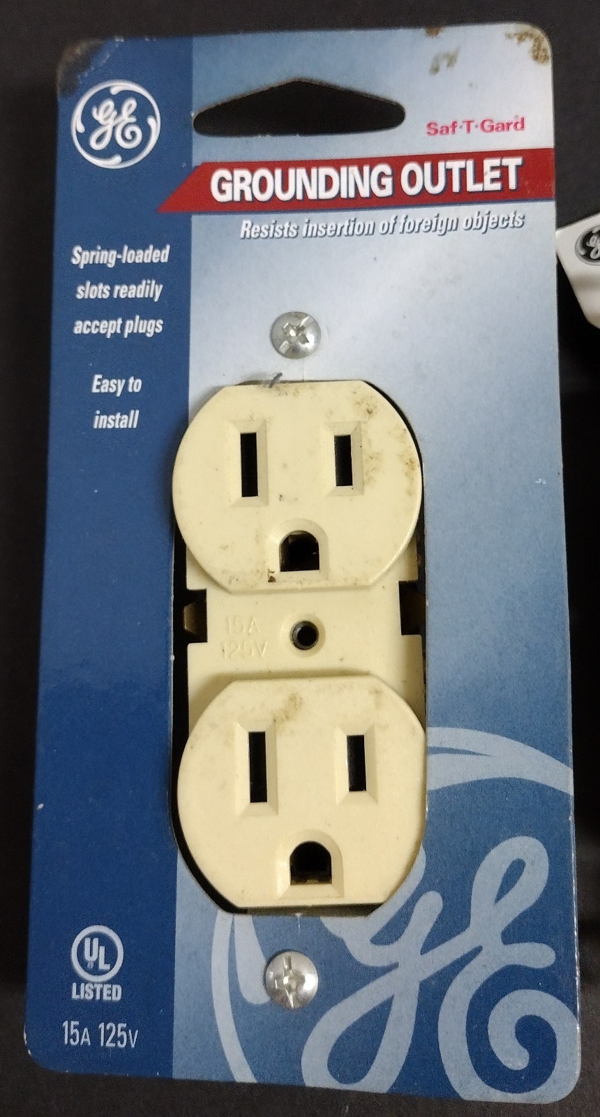GE Home 15A 125V Duplex Grounding Outlet / Receptacle, NOS