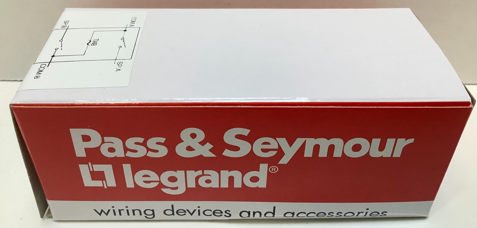 Pass & Seymour Double Throw Center Off Maintained Switch, 120VAC, 15A, White