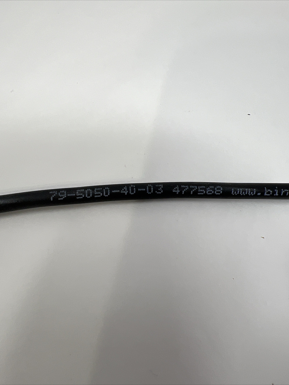 Binder Connector 79-5050-40-03 Three Prong Screw Type Connector 477568