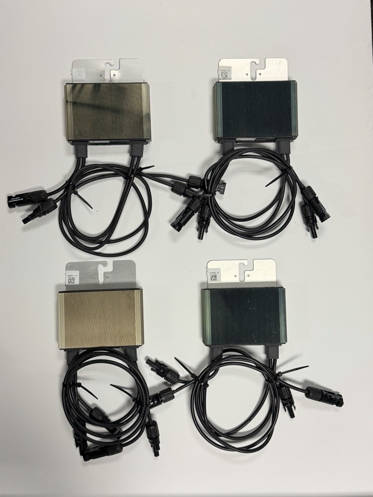 Lot Of 4 Solaredge P300-5NC4ARS Panel Power DC Optimizer Solar Edge 300W