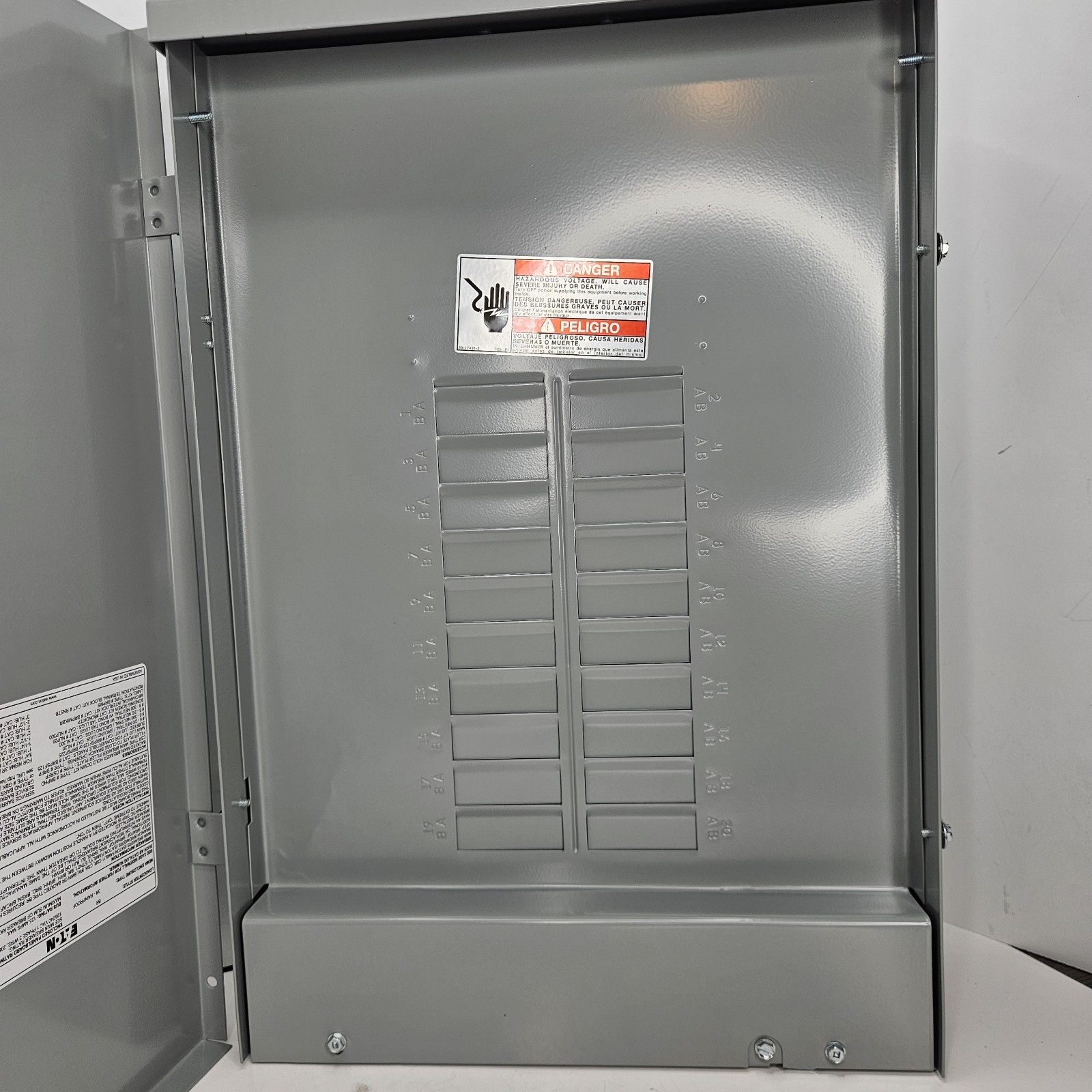 Eaton BRP20L125R 125A 120/240V 20-Space 40-Circuit Outdoor Main Lug NEW