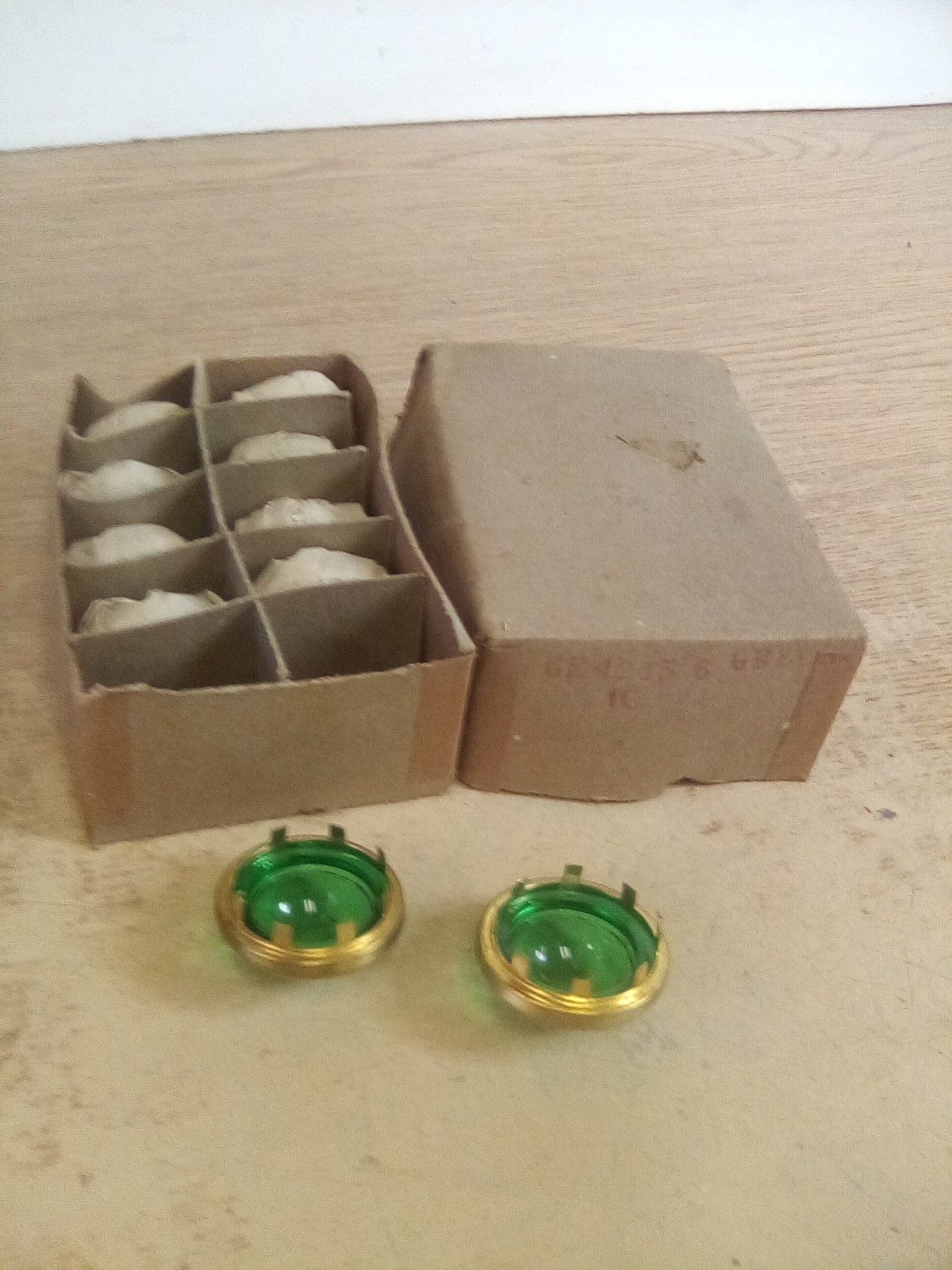 Lot Of 10 Vintage GE 42156 Green Circular Faceted Jewel