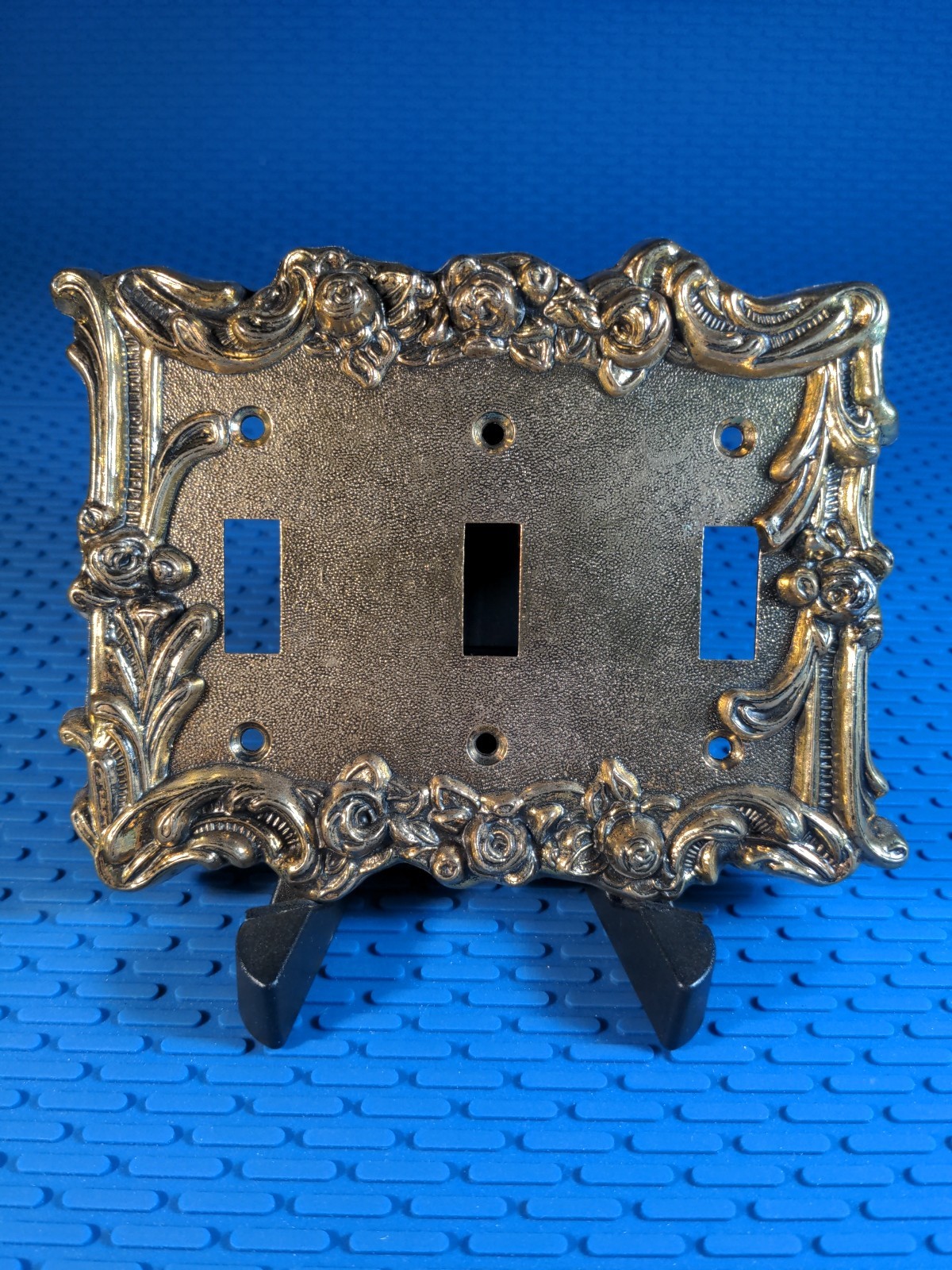 Vintage Decorative Metal Dual Switch Wall Plate Brass Color Floral Design Triple