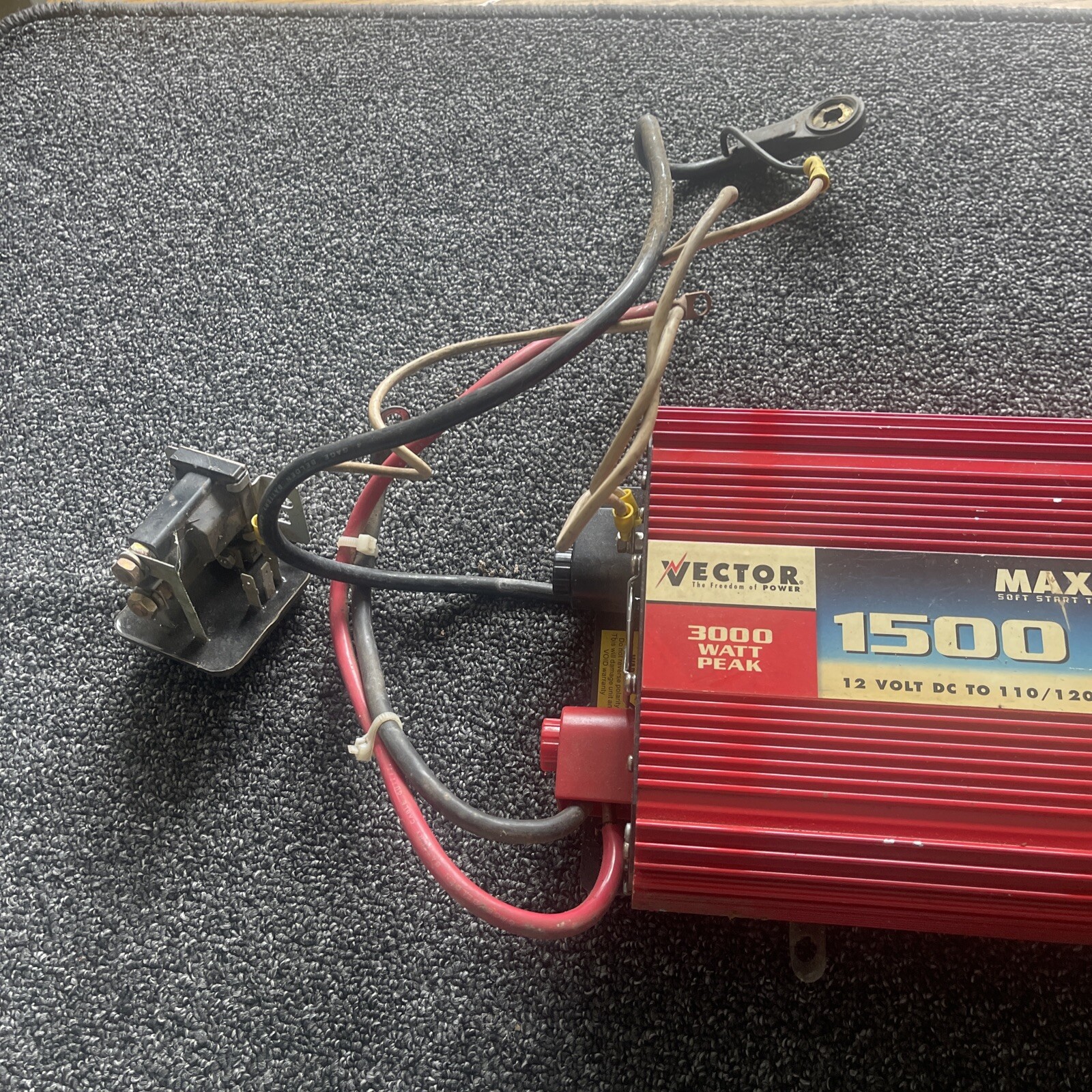 Vector VEC050C 1500 Watt AC Power Inverter Maxx SST Technology Non Working Parts