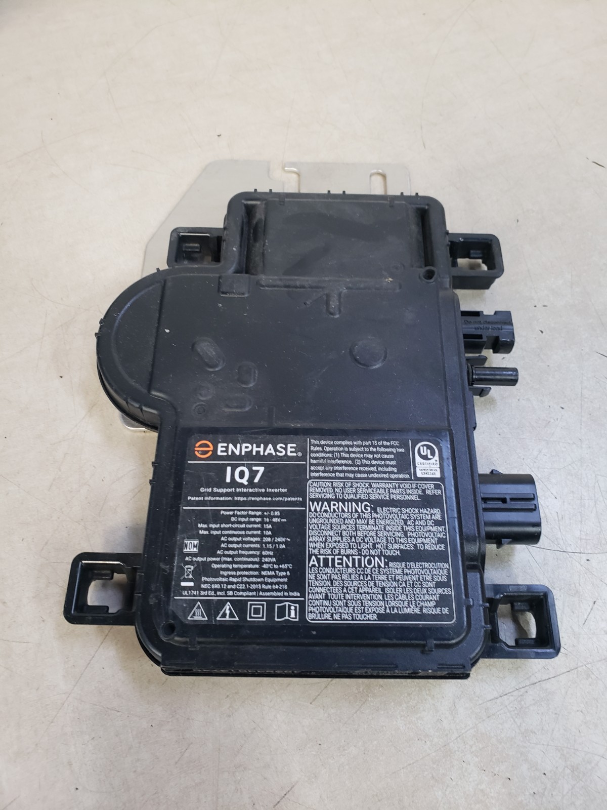 Enphase IQ7 Microinverter IQ7-60-M-US Solar Grid Tie Inverter – 240V/208V