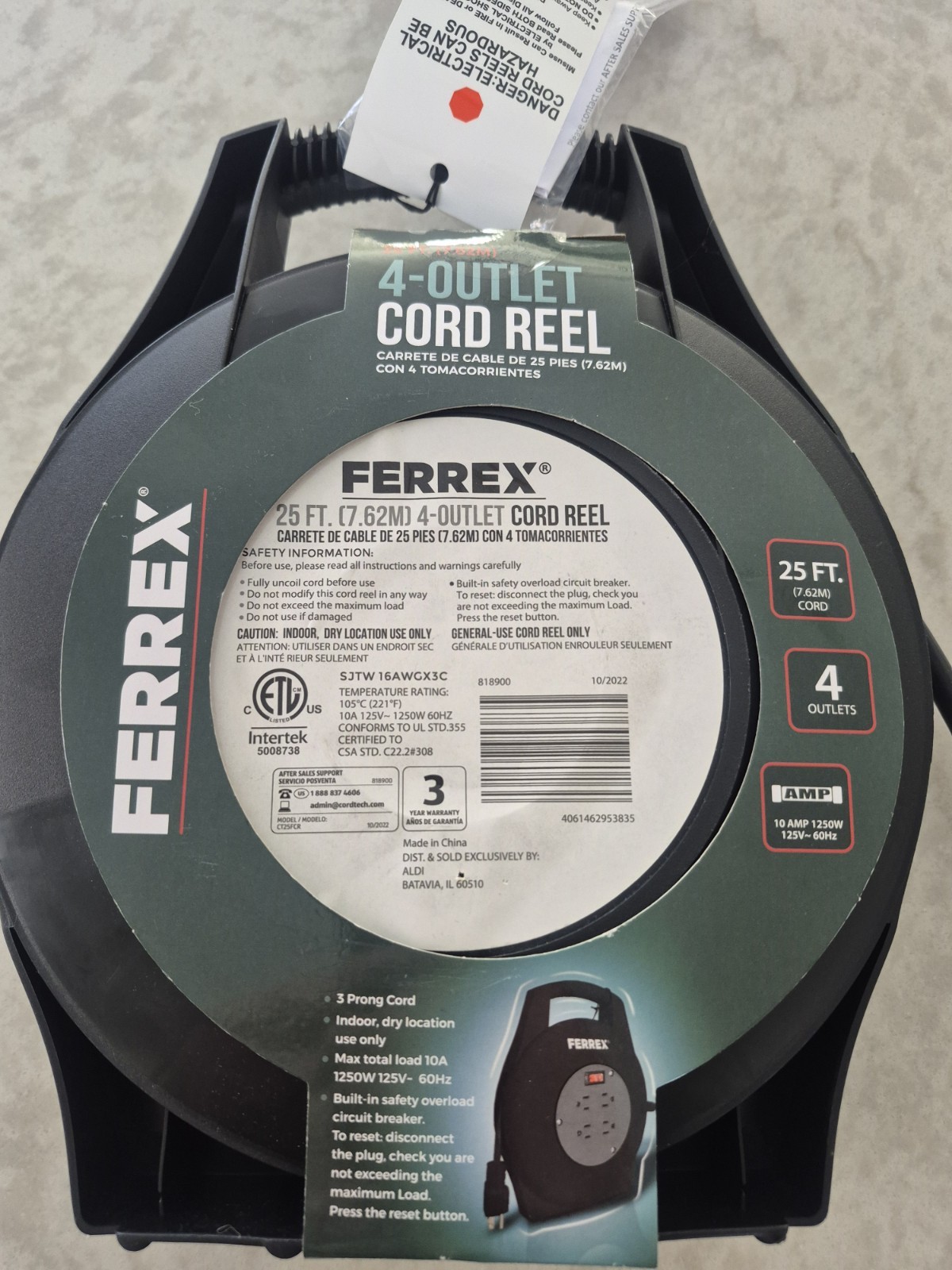Brand New In Packagin Ferrex 4 Outlet Cord Wheel 25 Feet 10 Amp 1250W 125V 60Hz