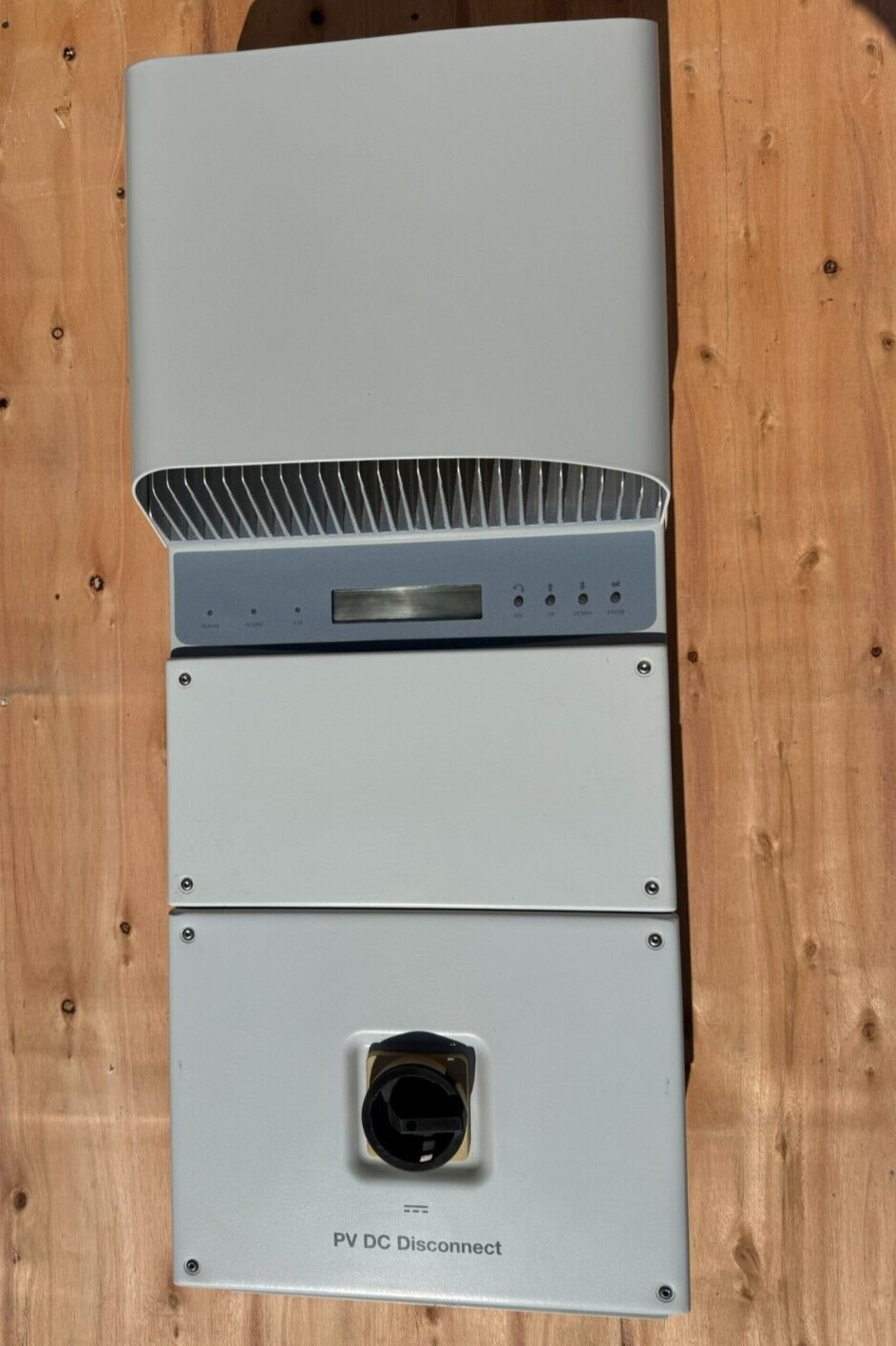 ABB Photovoltaic Grid Tied Inverter Model PVI-3.0-OUTD-S-US-A Refurbished
