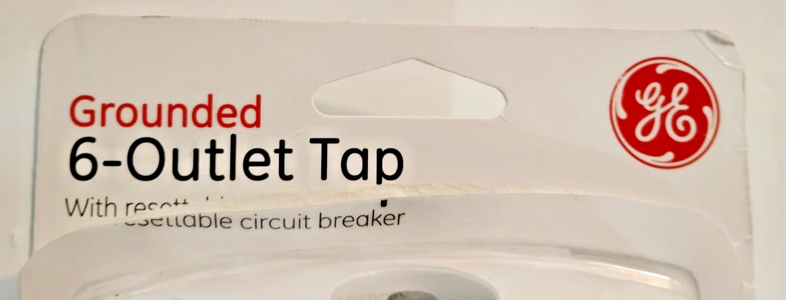 GE 6-Outlet Grounded Wall Tap Extender 56575 Space-Saving Three-Sided Design