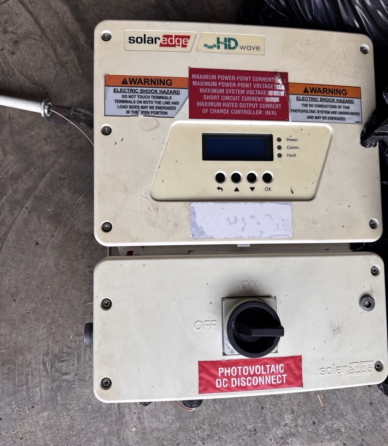 Solar Edge Single Phase Inverter With HD Wave Technology SE7600H
