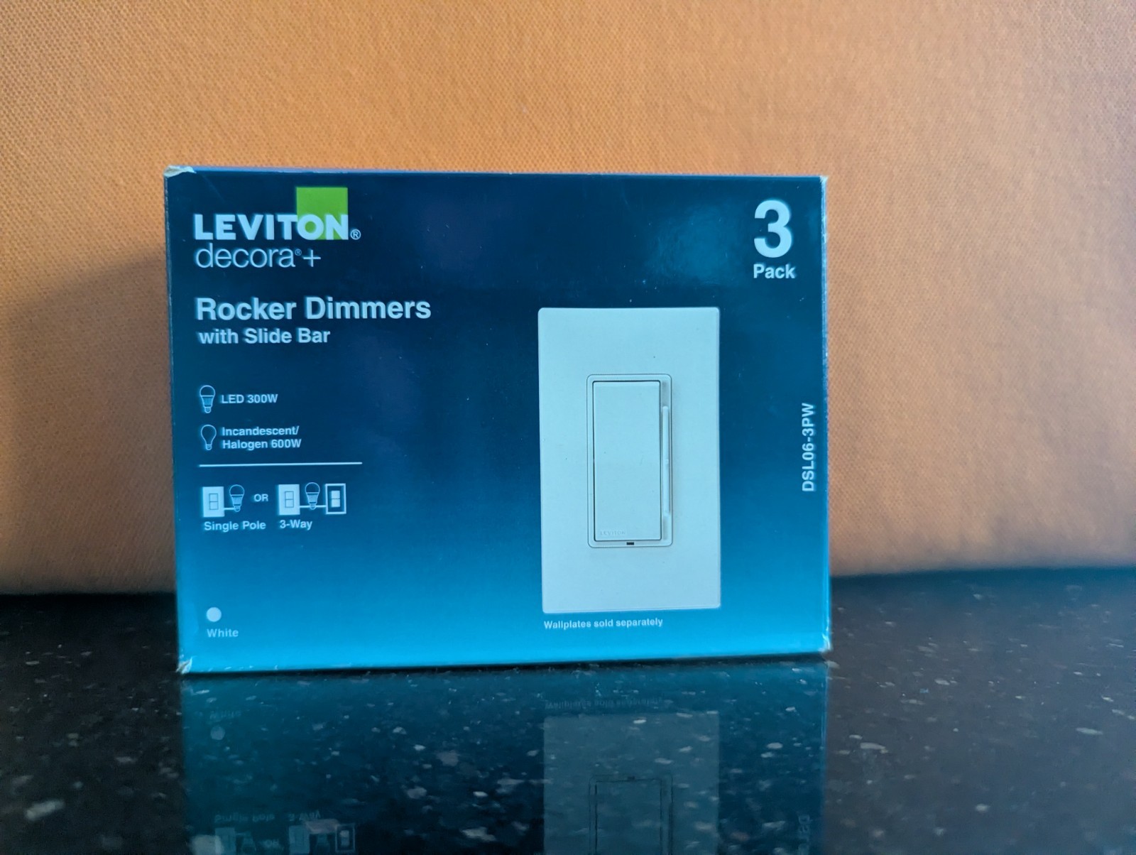 Leviton Decora 600-W 1-Pole/3-Way Universal Rocker Slide Dimmer White (3-Pack)