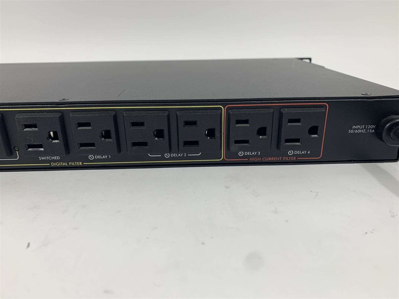 APC G5BLK AV 15A 120V NEMA 5-15R G Type Rack Power Filter