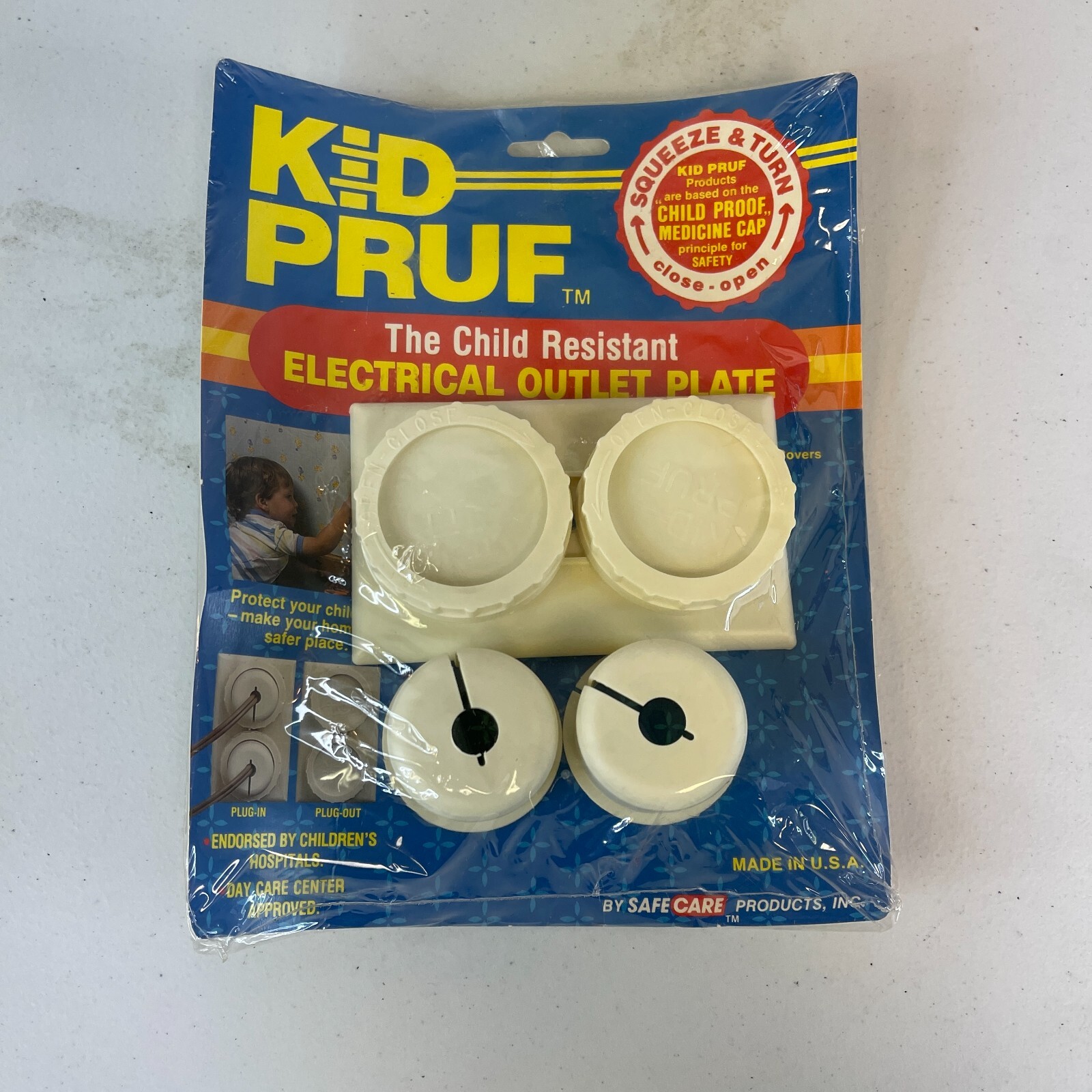 Vintage Kid Pruf The Child Resistant Electrical Outlet Plate Original Packaging