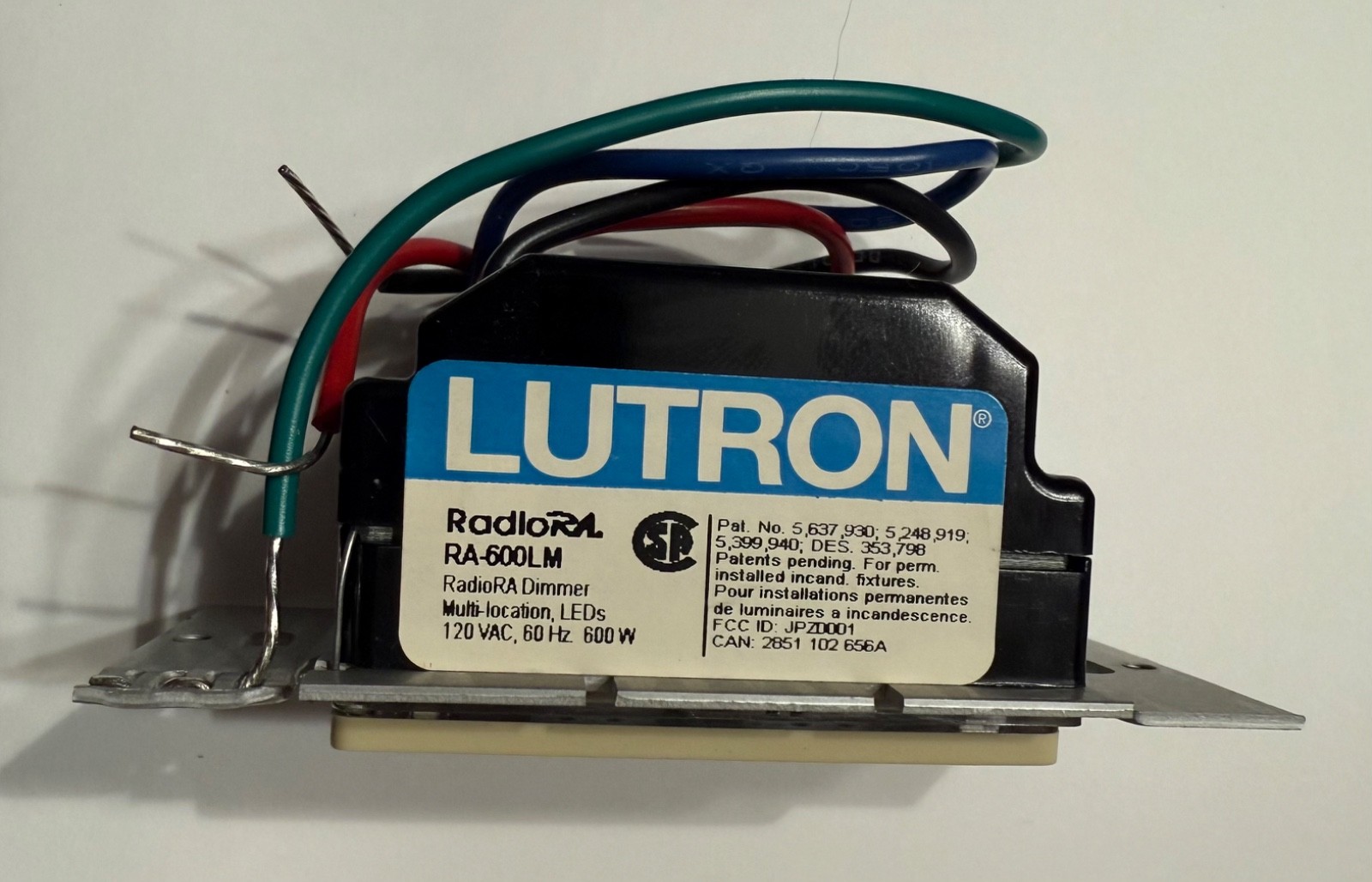 Lutron RA-600LM-IV RadioRA 600W Dimmer (New in Box)