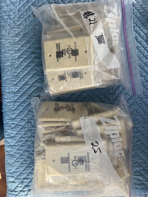 Low Voltage Wall Plate Bundle ( UL File NO. E201216) See details in description