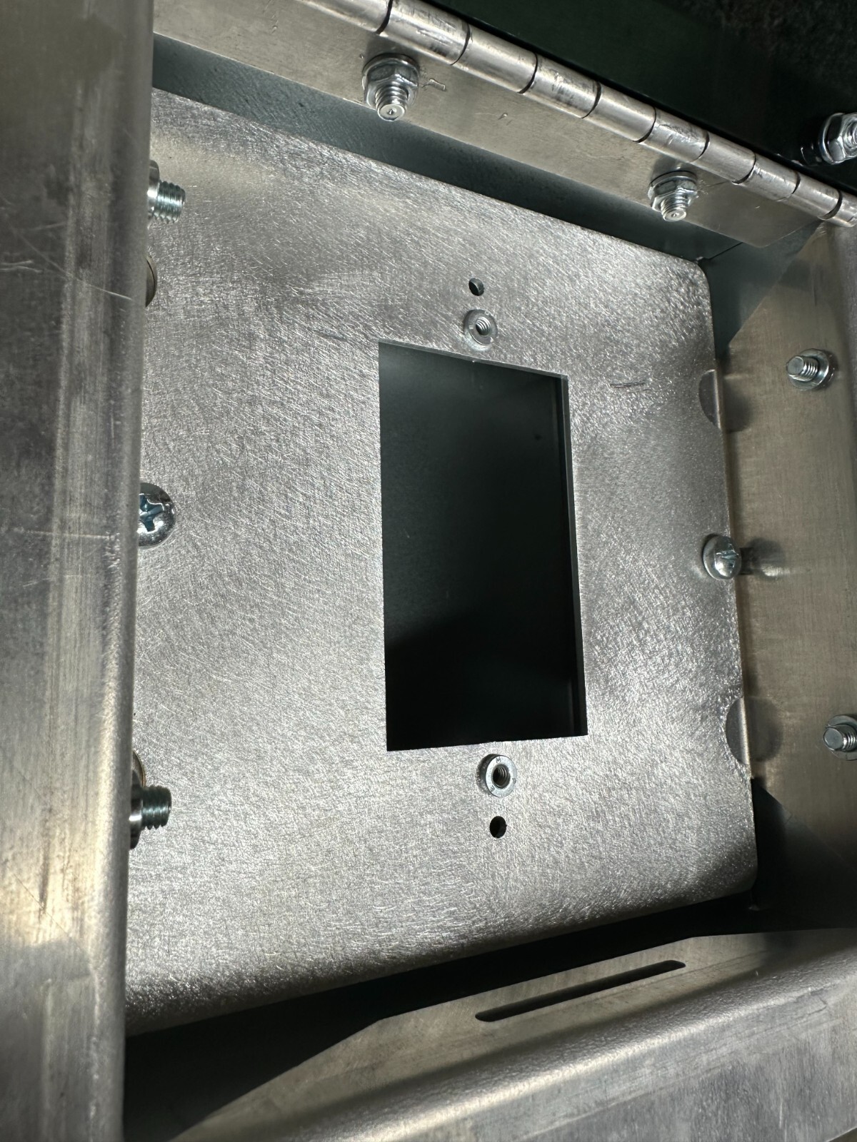 NEW Stainless Outlet Receptacle Flush Mount Lockable Box with tinted Cover
