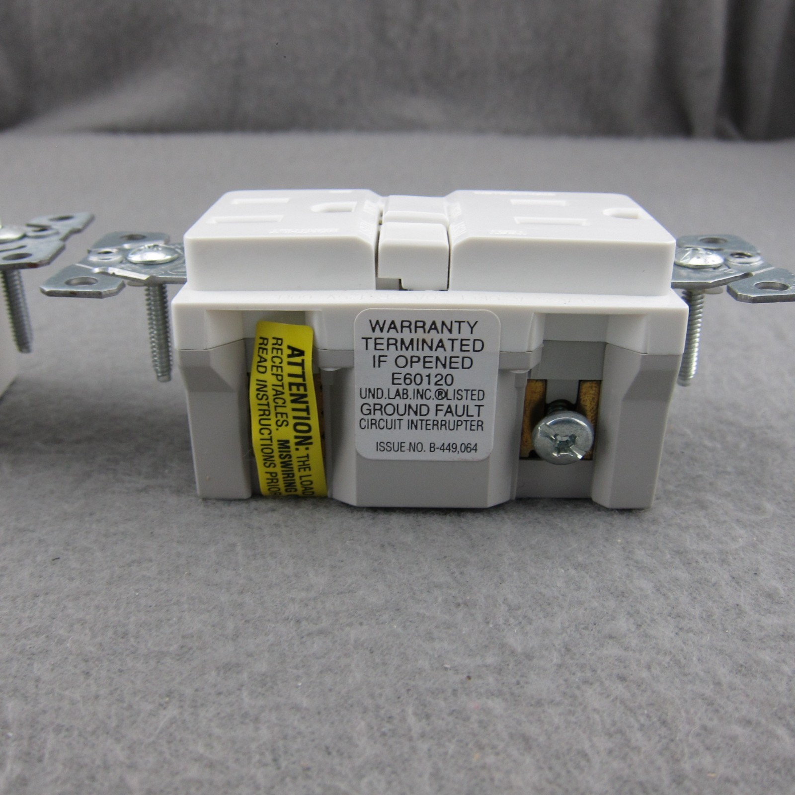Cooper GFIC Receptacle Outlets 20 Amp 125V 60Hz Class A New Lot of 2