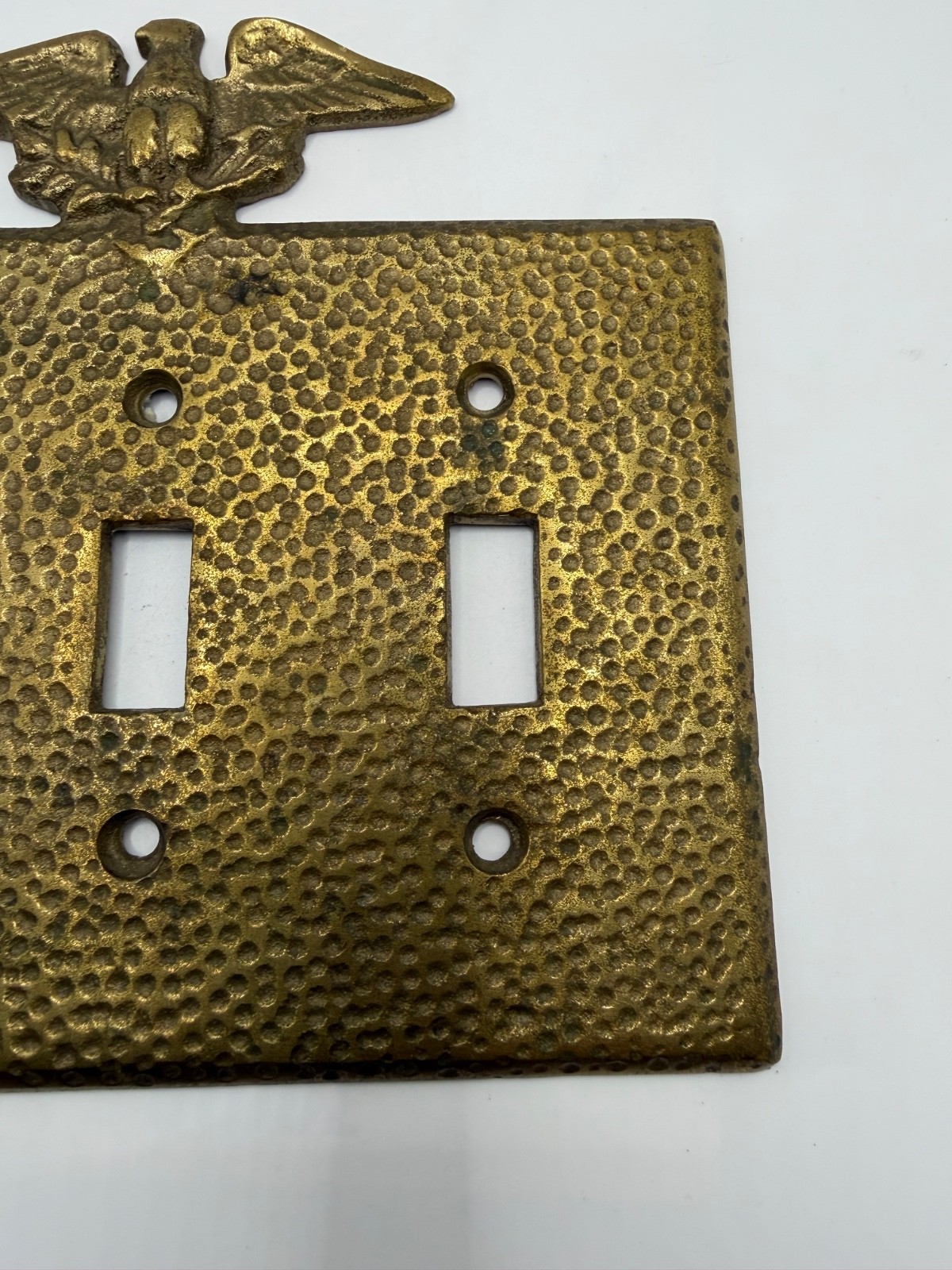 Vtg American Eagle 3 Gand Switch Light Plate Cover Hammered Textured Metal USA