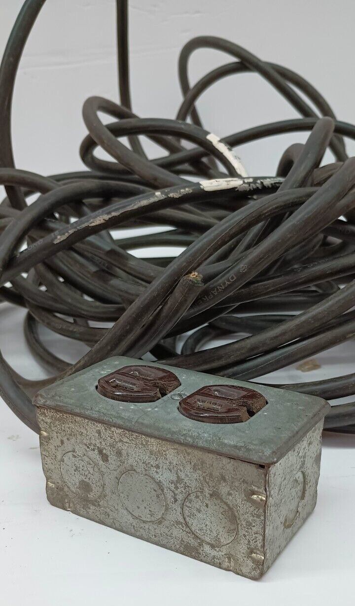 Vtg 5 Wire Leviton 53 ft extension cord metal outlet box cracked duplex no plug