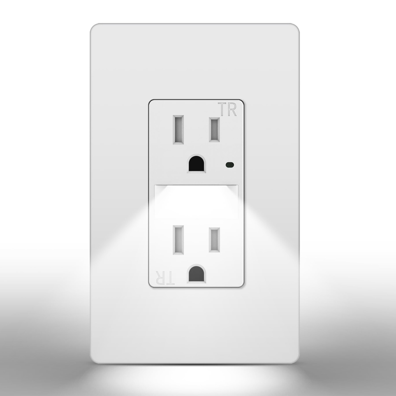 CML 15 Amp Night Light Outlet Gloss White
