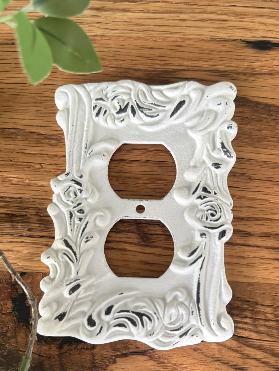 SHABBY CHIC Distressed Metal WHITE Outlet Plug Wall Plate DUPLEX Cover Socket