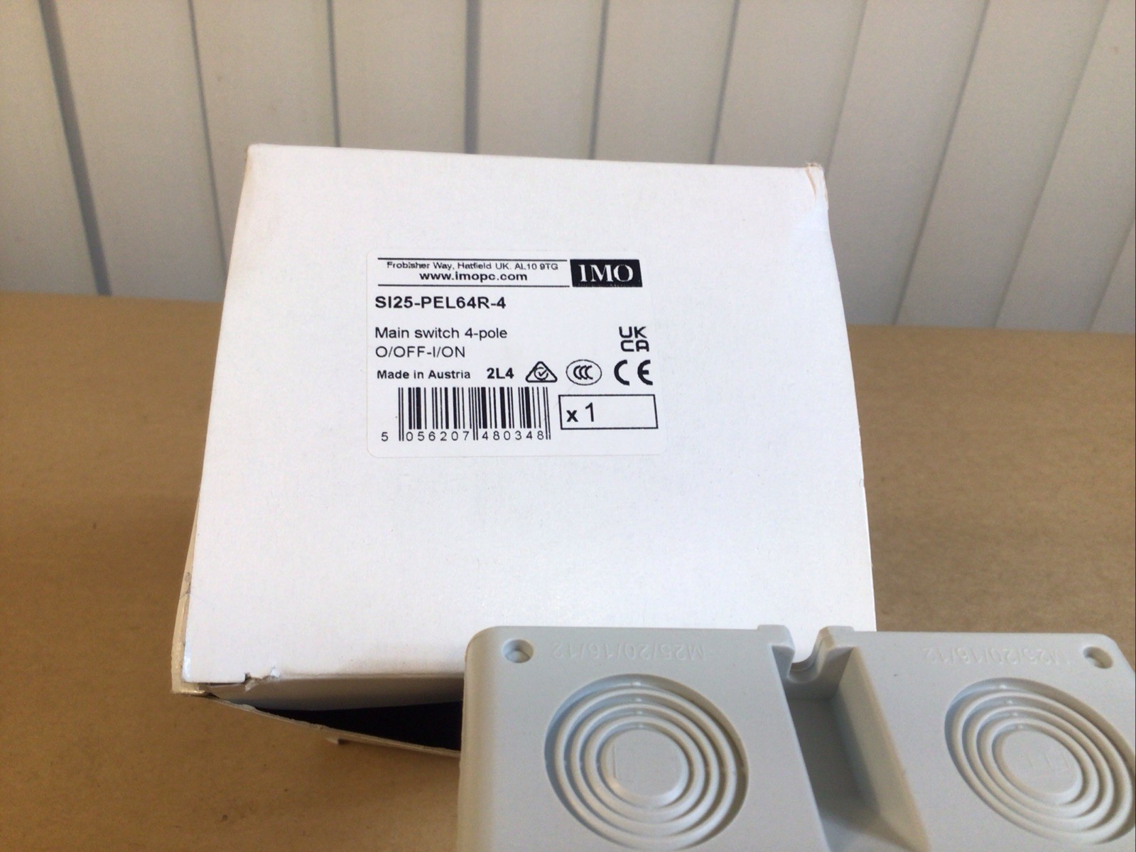 IMO SI25-PEL64R-4 Enclosed DC Switch 25A 700V 4-Pole IP65 Gray Solar