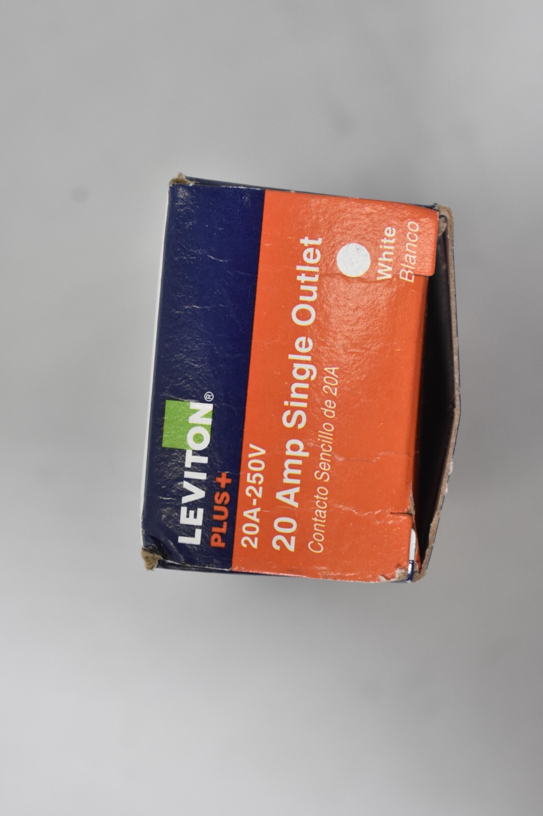 Leviton Plus+ 20 Amp Single Outlet 20A-250V Receptacle Electrical Log 5821-WS
