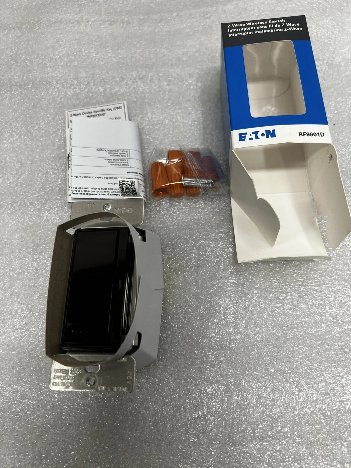 Eaton Z-Wave Plus RF9601DB Smart Decorator Switch – 120V, 15A
