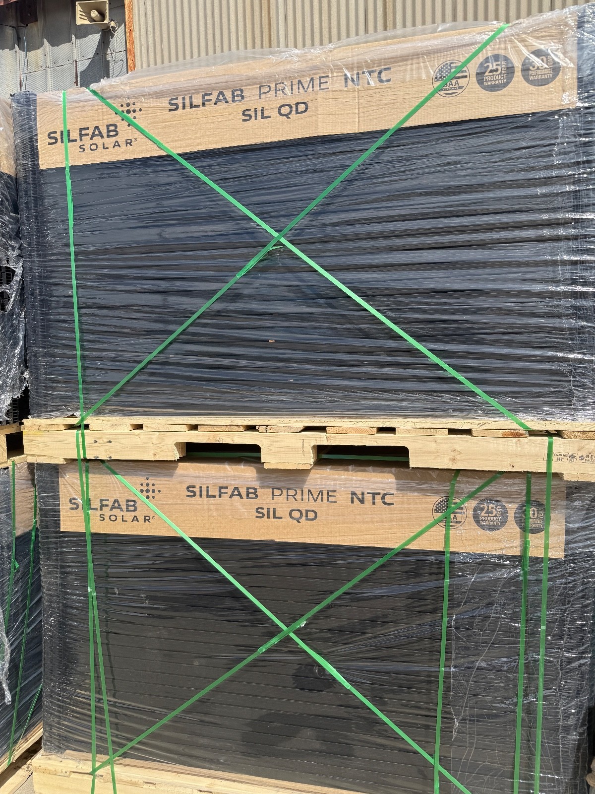 Silfab Solar Solar SIL-440 440 Watt solar panels. 1200 in stock New MADE IN US