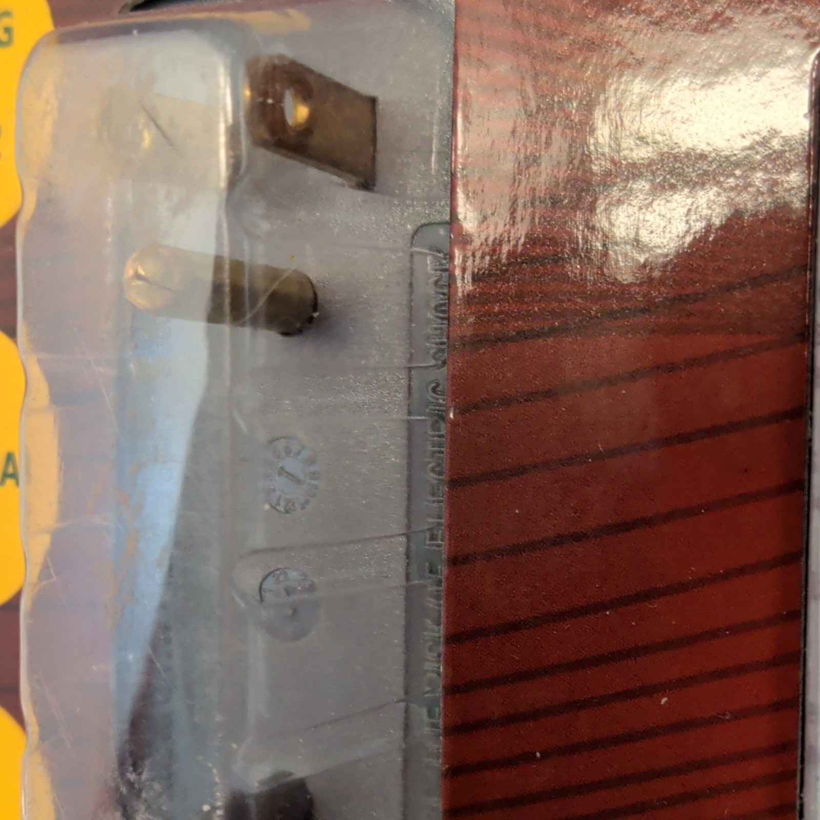 Charging Essentials Surge Protection USB/AC Outlet 6 AC 4 USB 125V 15A 2Pk
