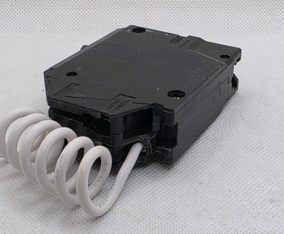 ABB 20 AMP 1 Pole Ground Fault Breaker with Self Test New THQL1120GFTP