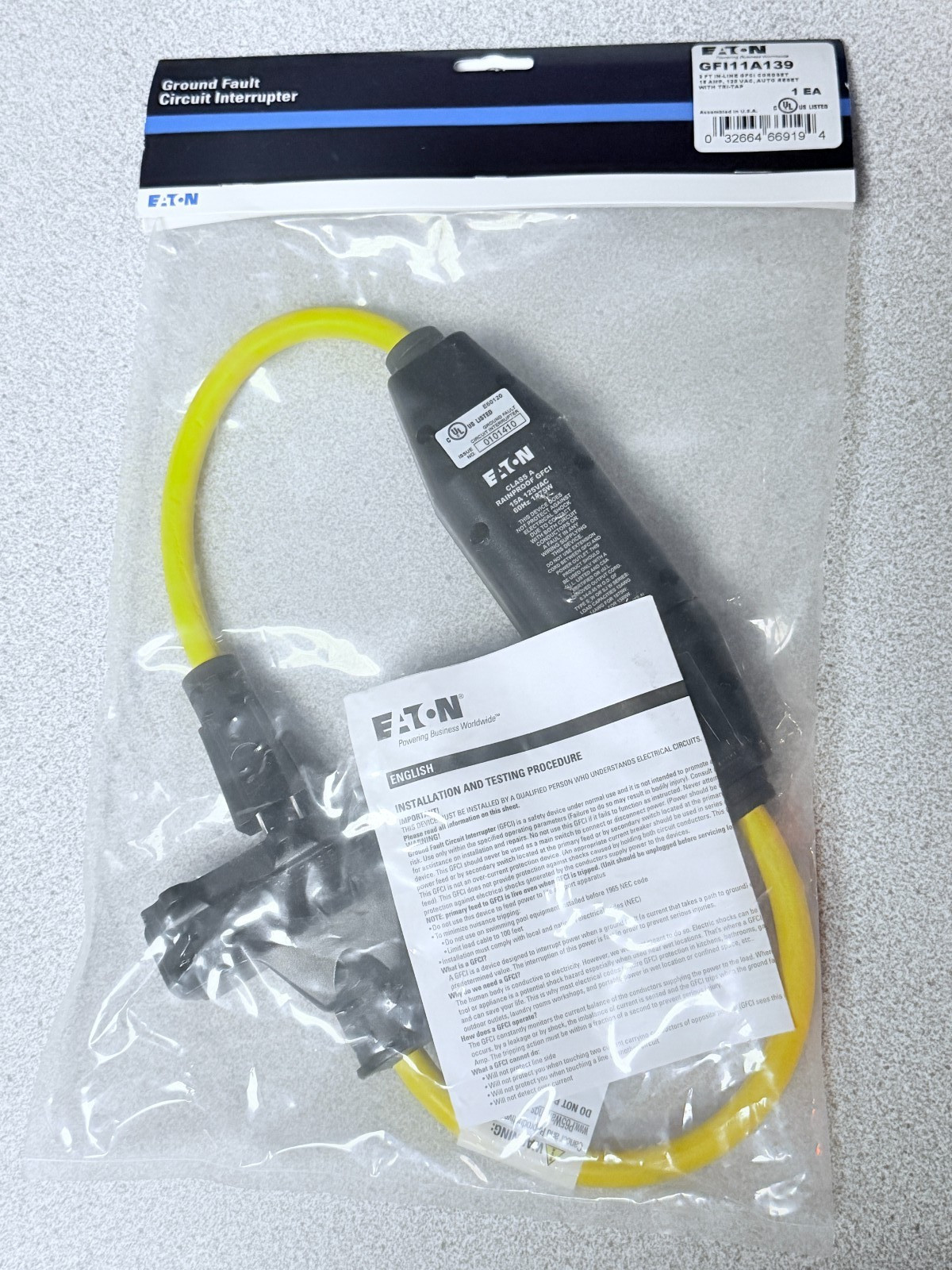 NEW Eaton GFI11A139 In-Line 2-Foot Portable GFCI Cordset, 3-Tap, 15A 120V 3R