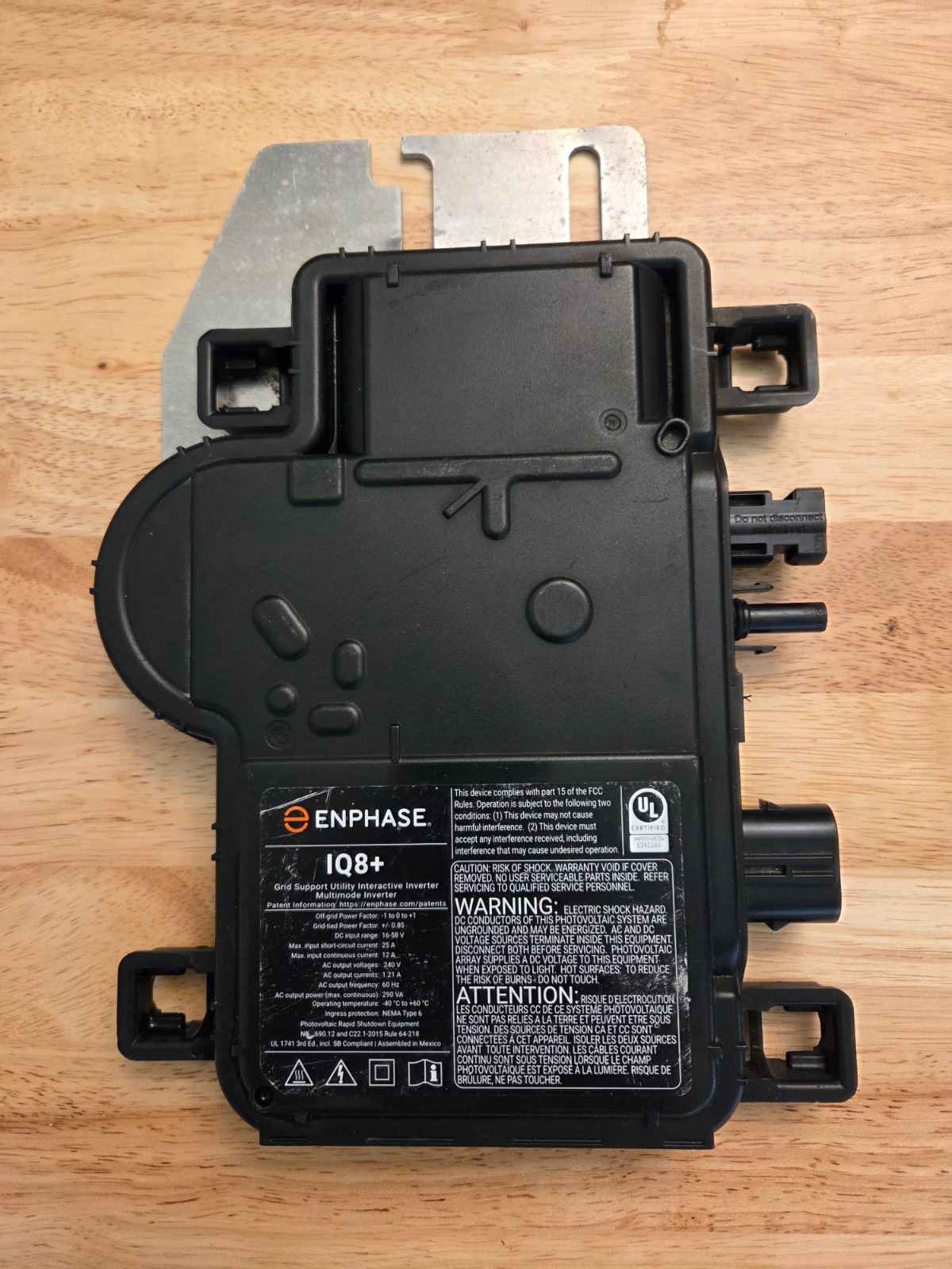 Enphase IQ8+ Grid-tie Micro-Inverter with AC Trunk Cable Solar MC4