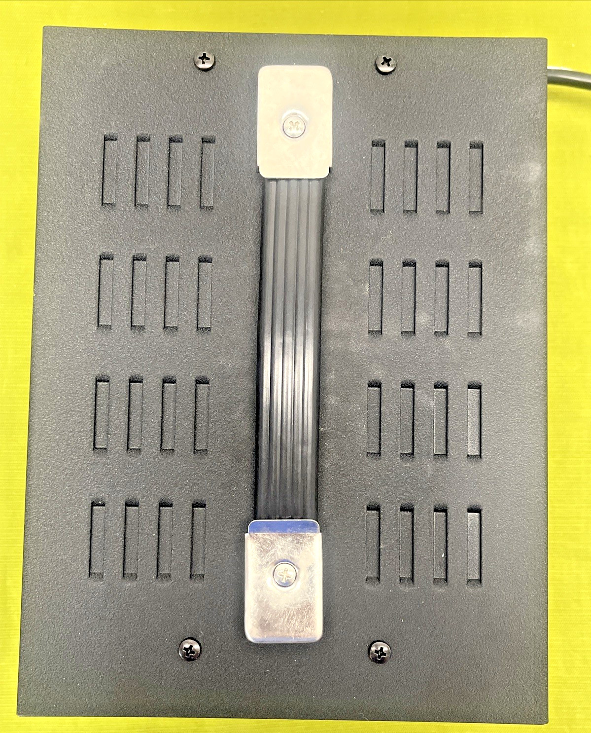 2500W Voltage Up/Down Converter 220/240V-110/120V Model: TC-2500E