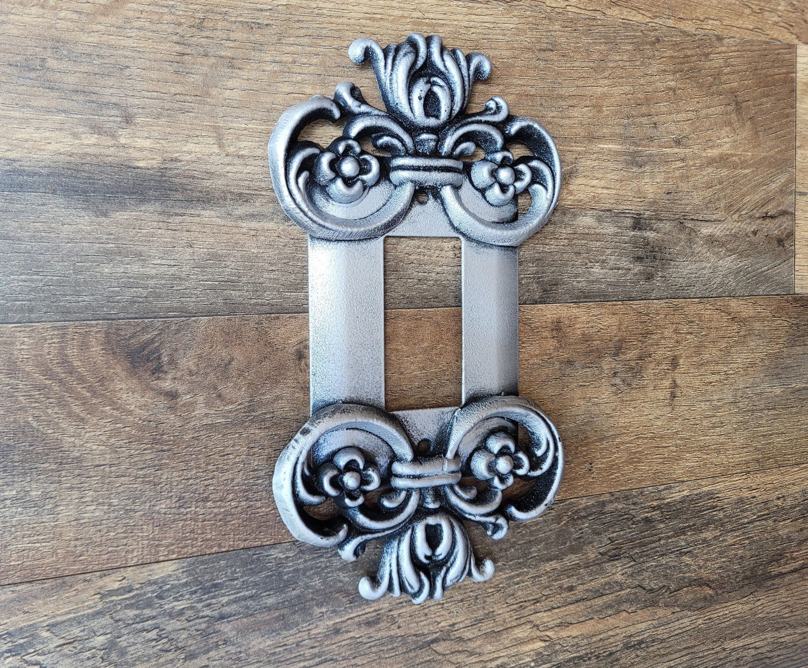 Metal Antique Silver Single Rocker One Gang Plate Cover Traditional Ornate
