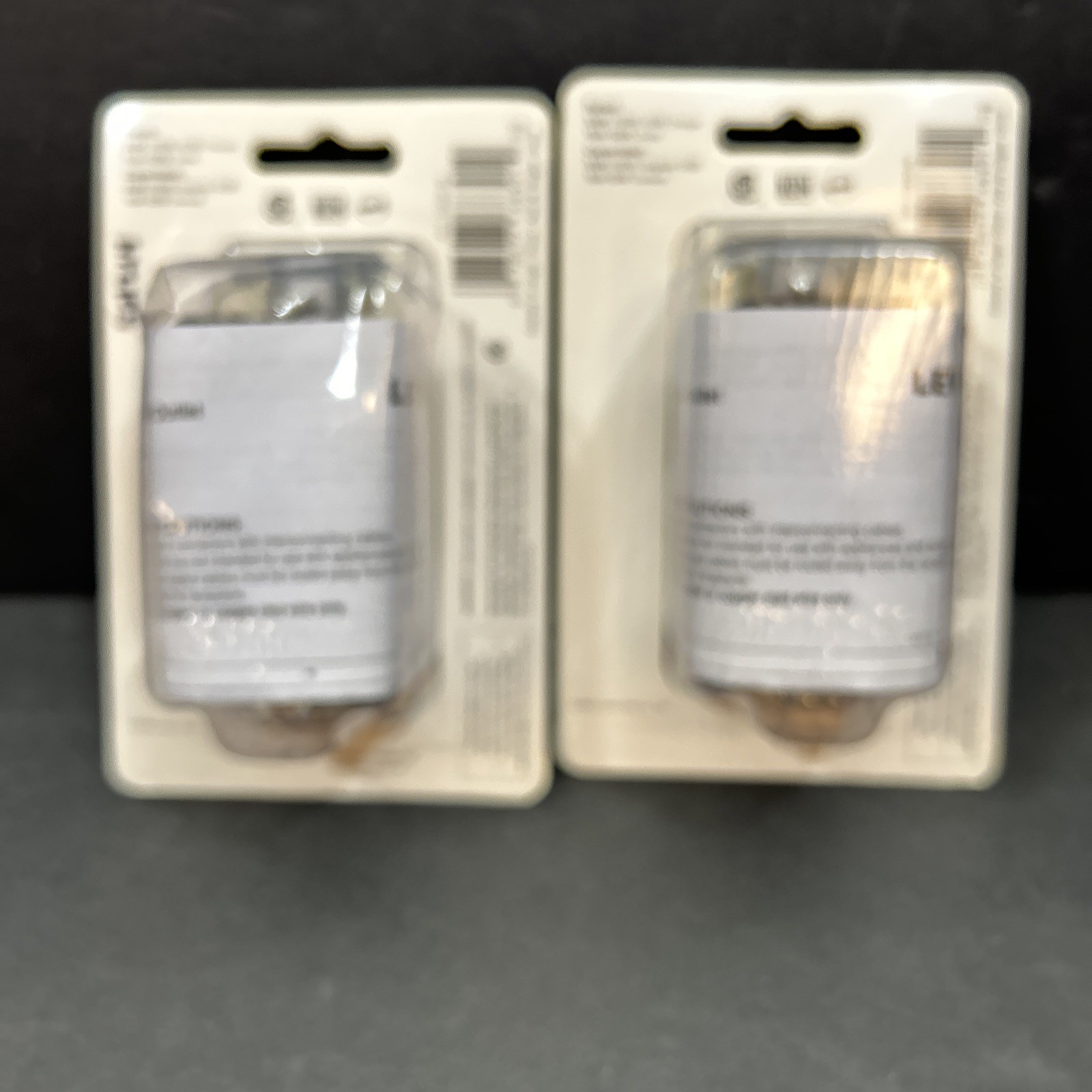 Qty 2 Leviton Decora+ 18W USB-A Duplex Outlet T5632-BI New SEALED Ivory