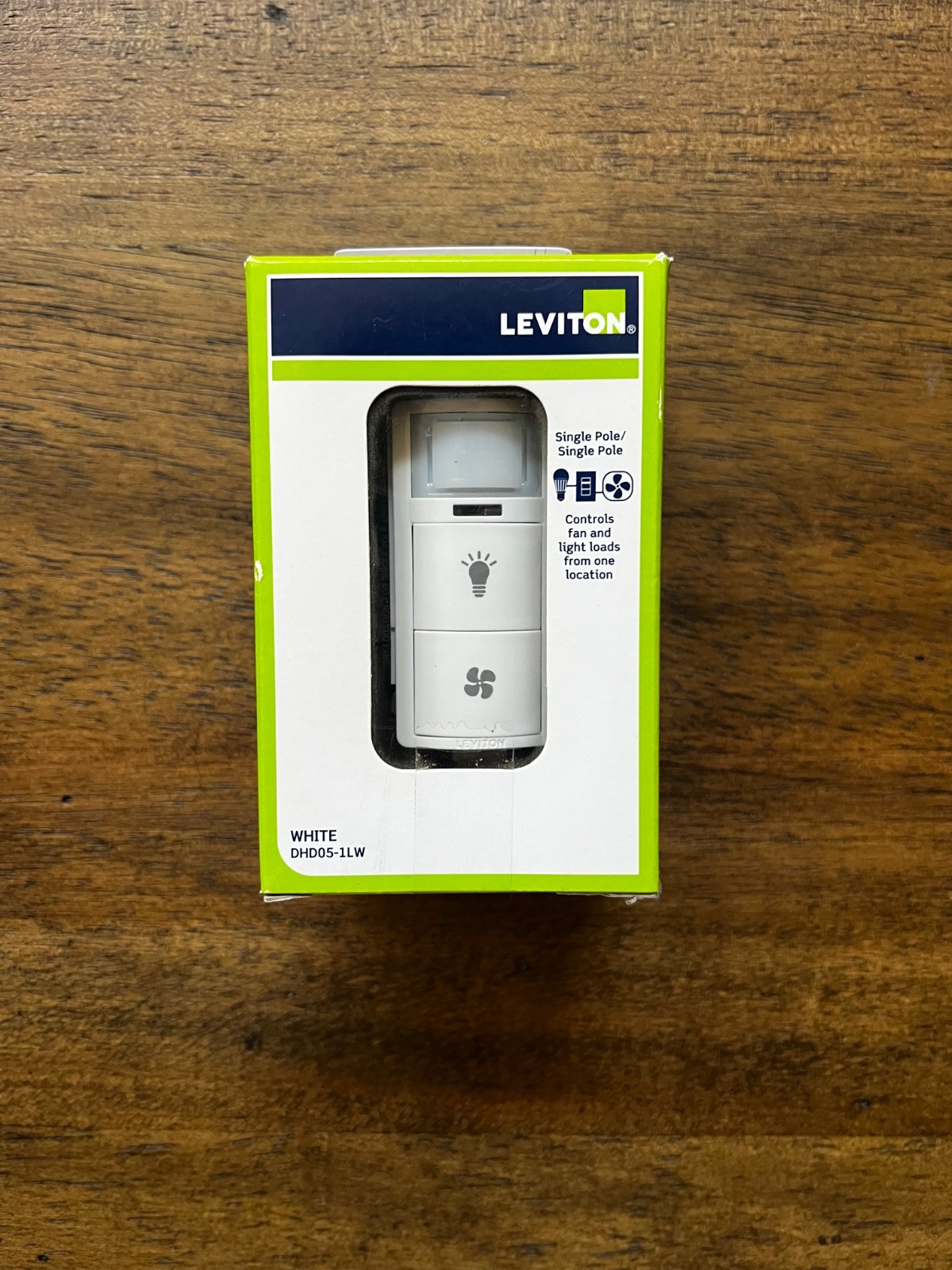 Leviton Humidity Sensor Fan Control with Light Switch – DHD05-1LW, 120V | New