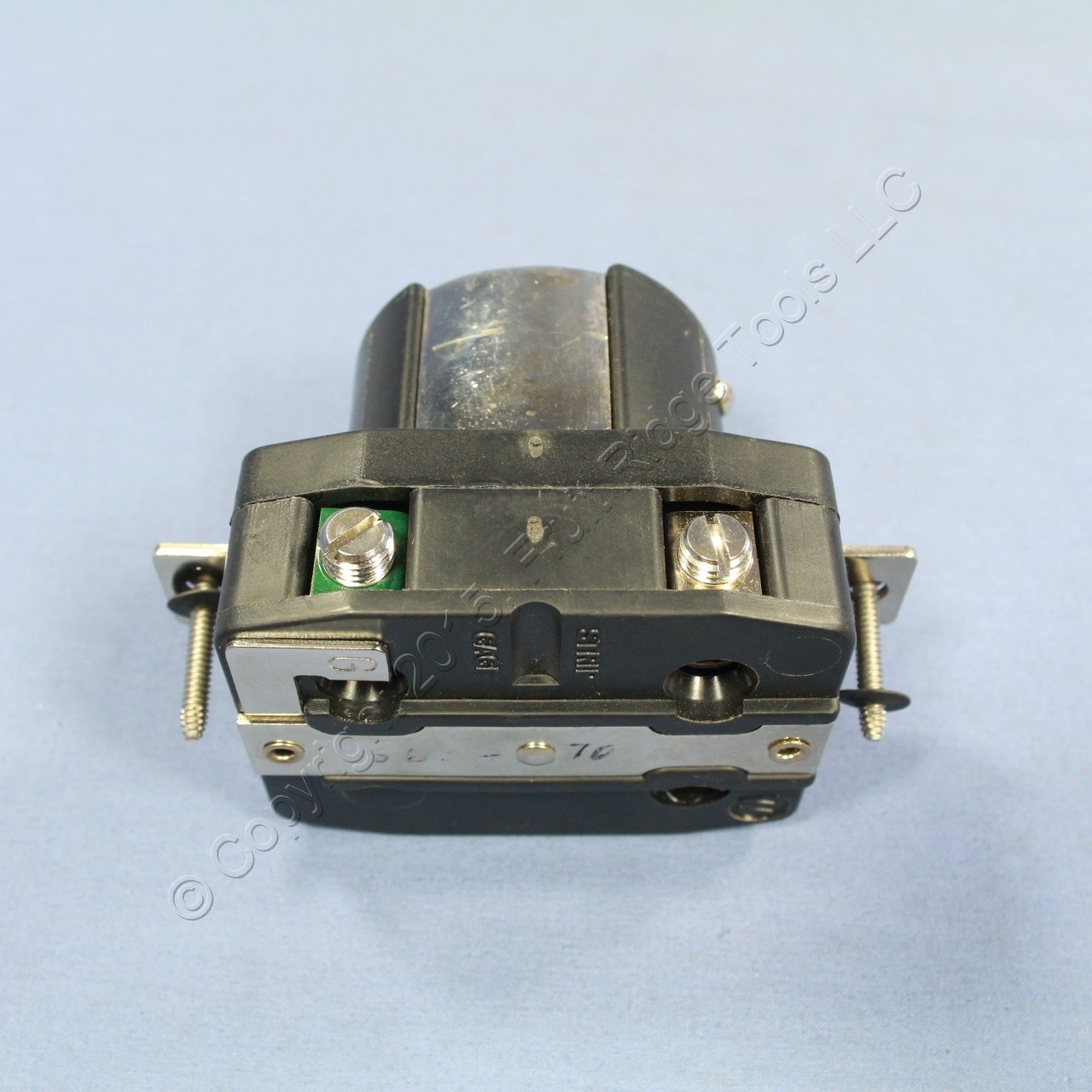 Leviton Twist Lock Marinco Corrosion Resistant Receptacle Non-NEMA 50A 6370-CR