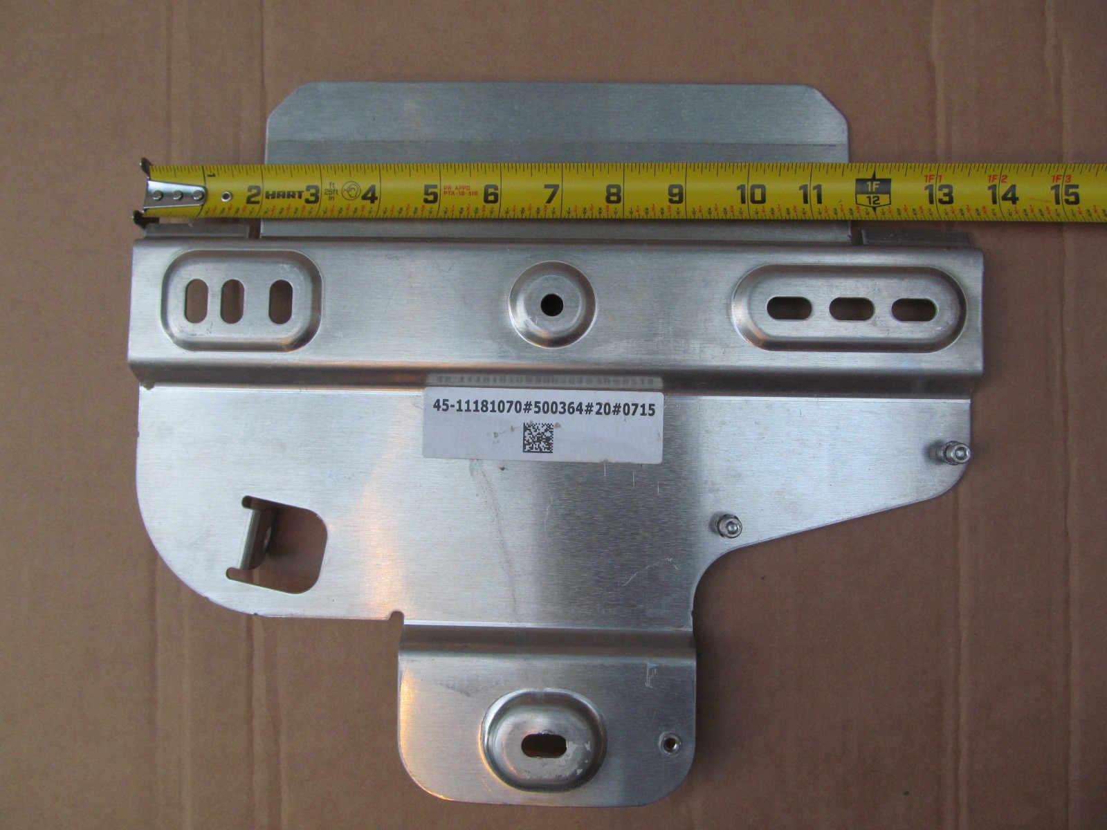 Metal mounting bracket for SMA Sunny Boy grid-tie inverter model SB-5000TL-US-22