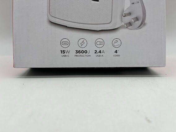 CyberPower P1004UC – 3600 J White Surge Protector, 1 USB-A and 1 USB-C Port