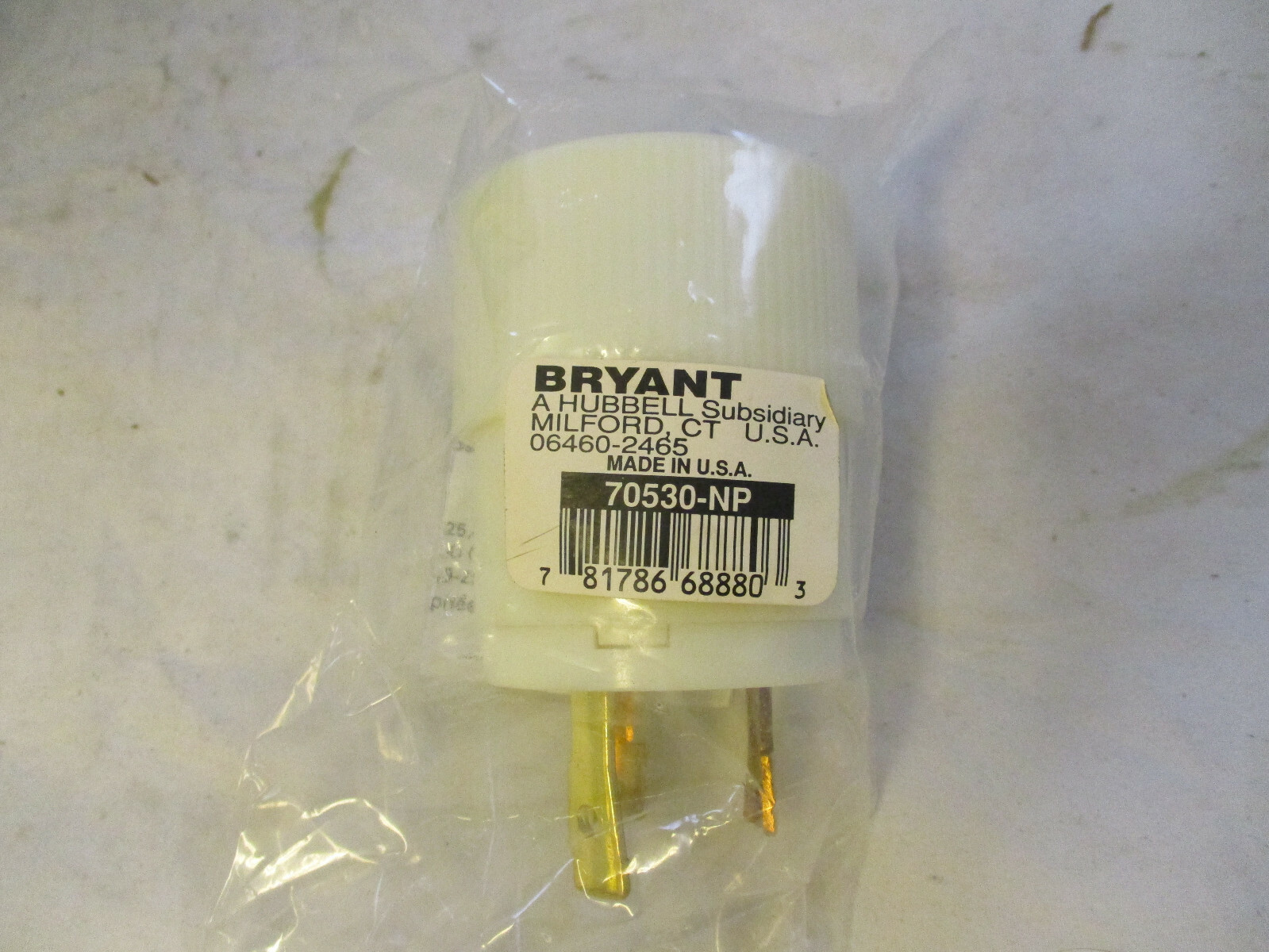 (QTY 2) BRYANT HUBBELL 70530NP LOCKING PLUG TWIST LOCK L5-30 30A 125V
