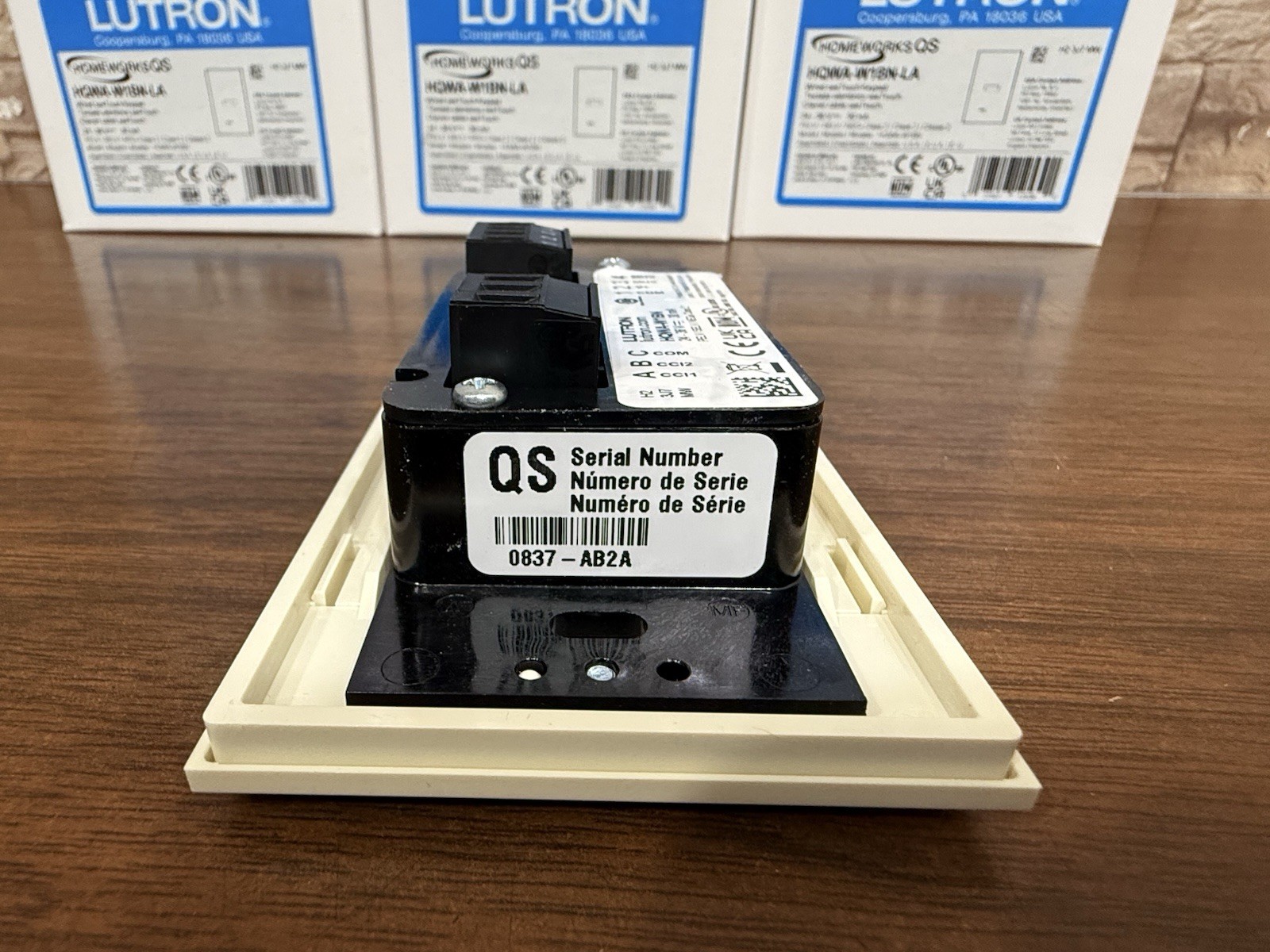 Lutron Wired seeTouch Black 1-Button On/Off Keypad HQWA-W1BN-LA (PRICE FOR EACH)